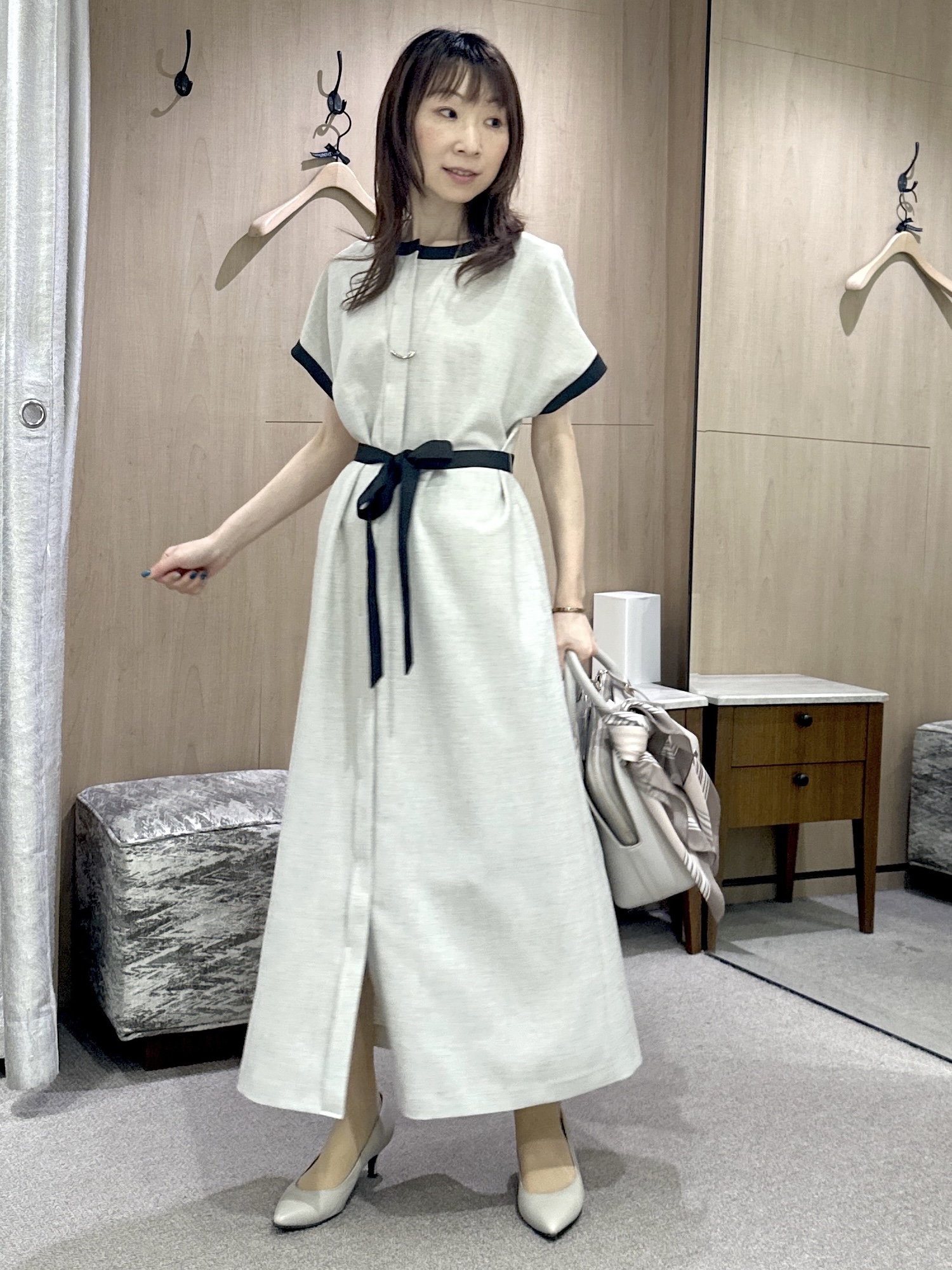 Miwaさんの「UNTITLED｜【アンサンブル可】ラメ混クルーネックカーディガン」を使ったコーディネート