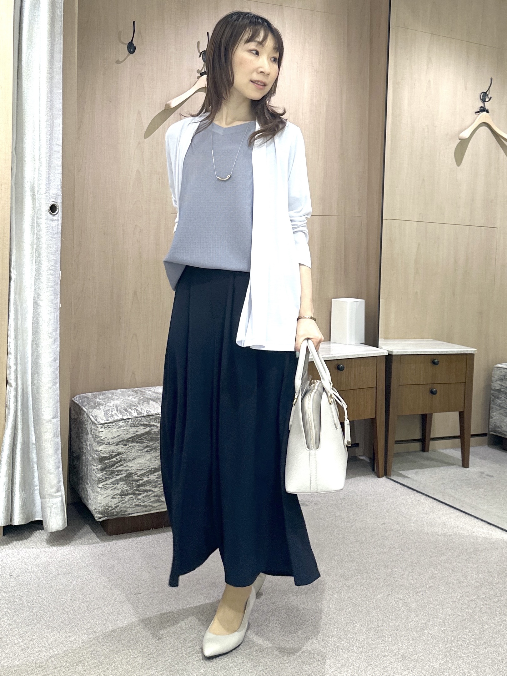 Miwaさんの「UNTITLED｜【11色展開/体型カバー】前後2WAYフレンチスリーブニット」を使ったコーディネート