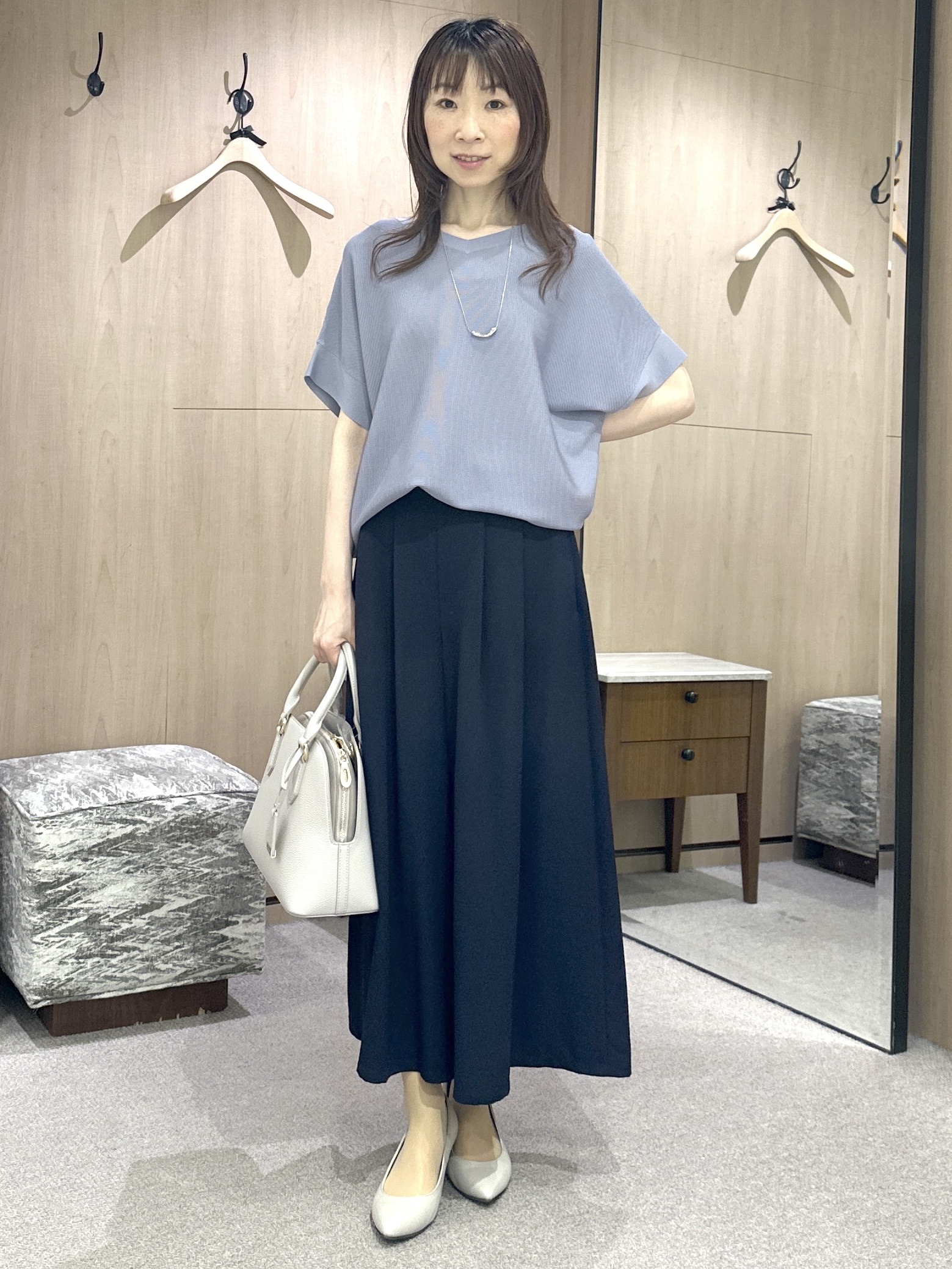 Miwaさんの「UNTITLED｜【11色展開/体型カバー】前後2WAYフレンチスリーブニット」を使ったコーディネート