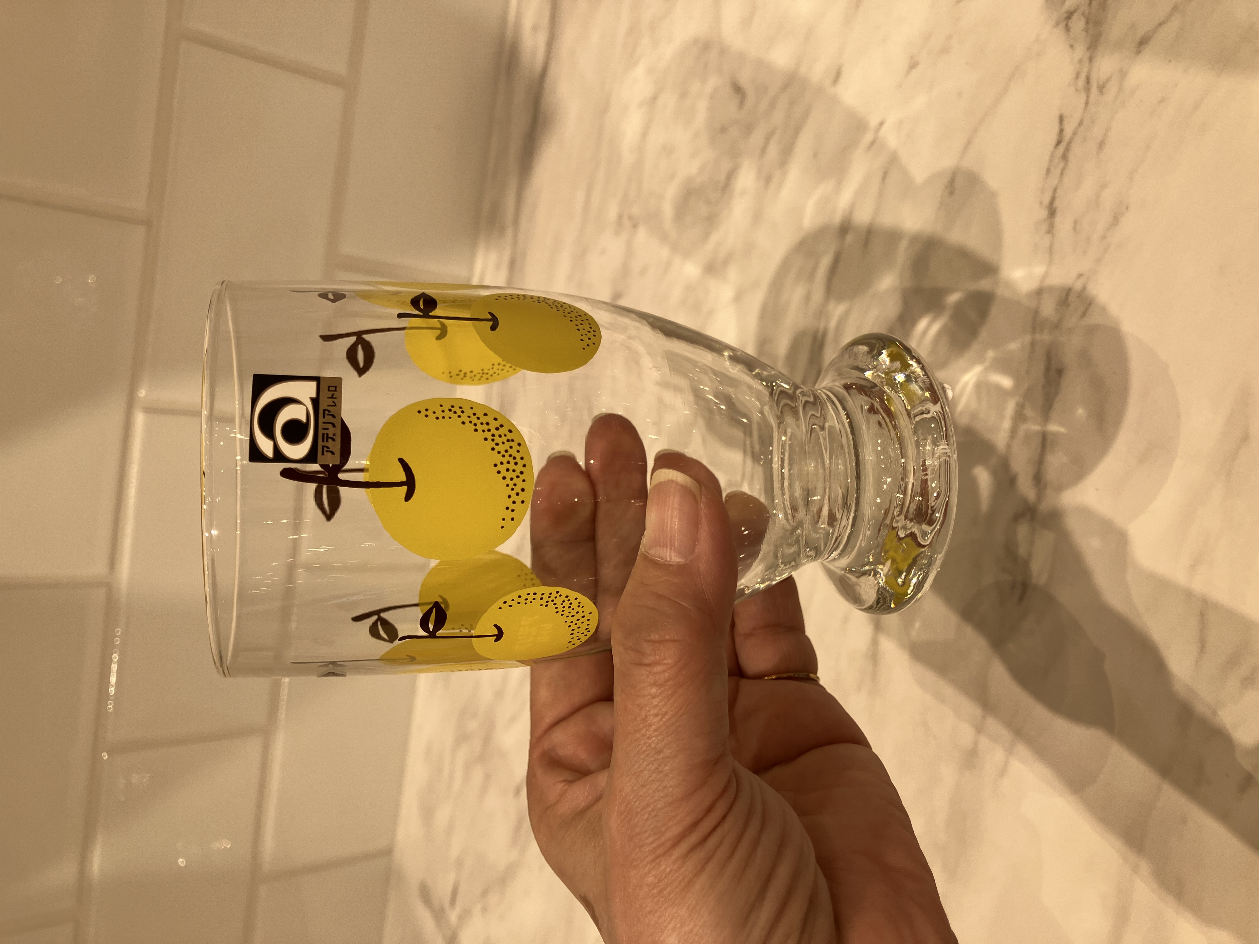 Asa.bさんの「212 KITCHEN STORE｜LOG 耐熱ガラスウォータージャグ ハンドル付き 1.0」を使ったコーディネート