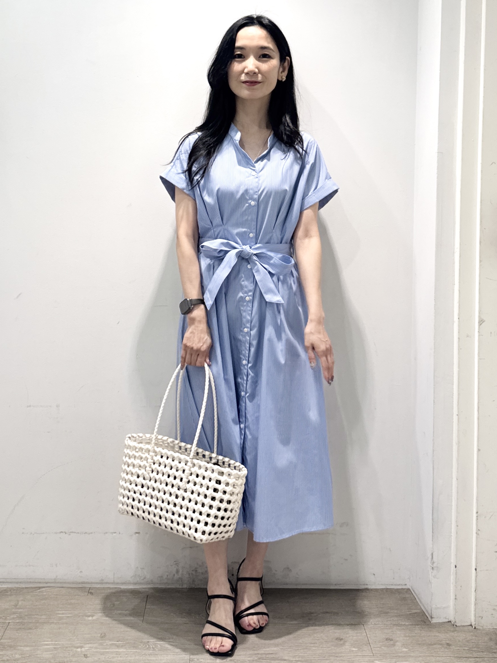 yuicciさんの「OPAQUE.CLIP｜【接触冷感／UV】ストライプタックシャツワンピース《洗濯機OK》」を使ったコーディネート