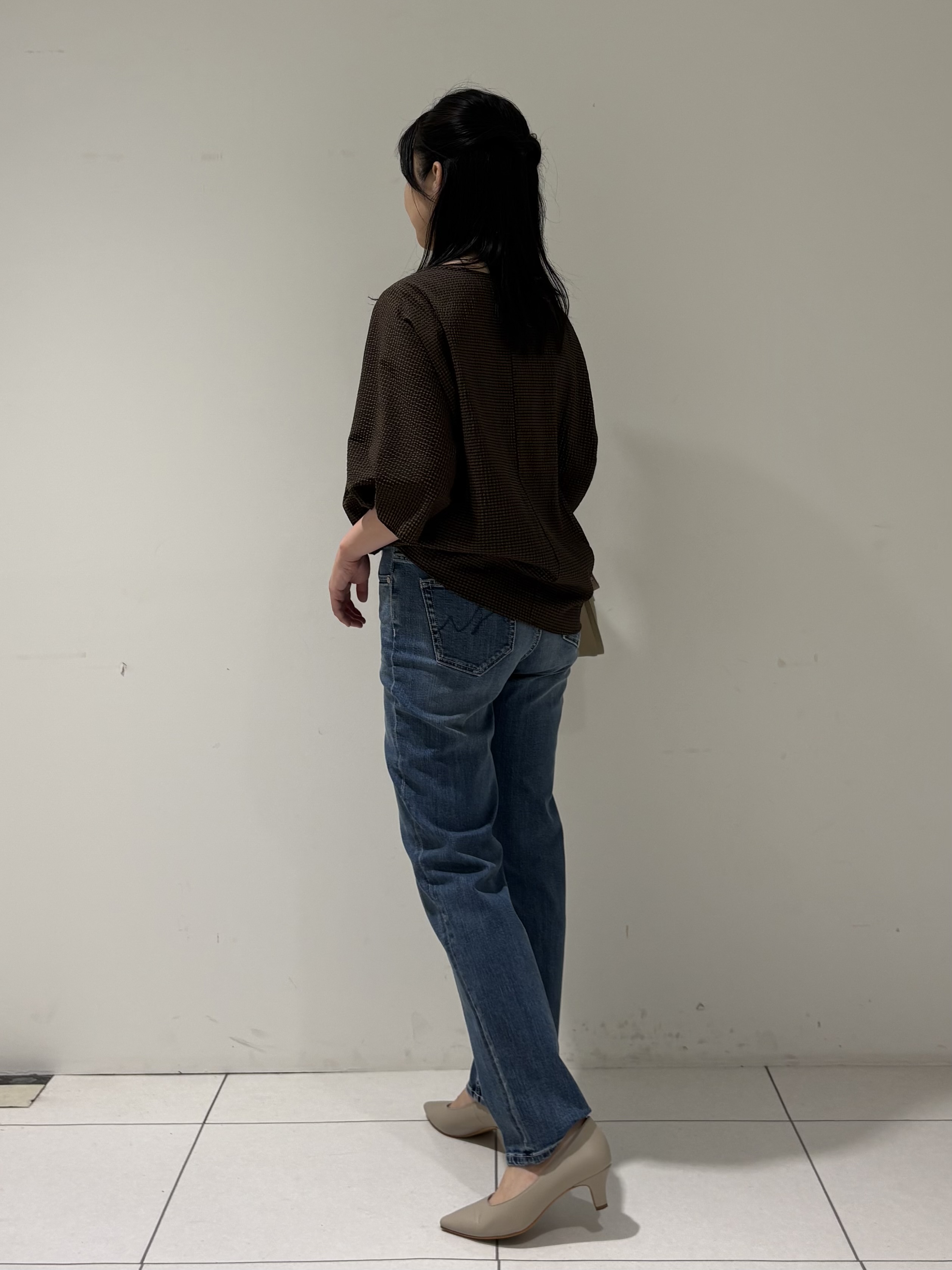 momokoさんの「INDIVI｜【体型カバー】サッカーチェックドルマントップス」を使ったコーディネート