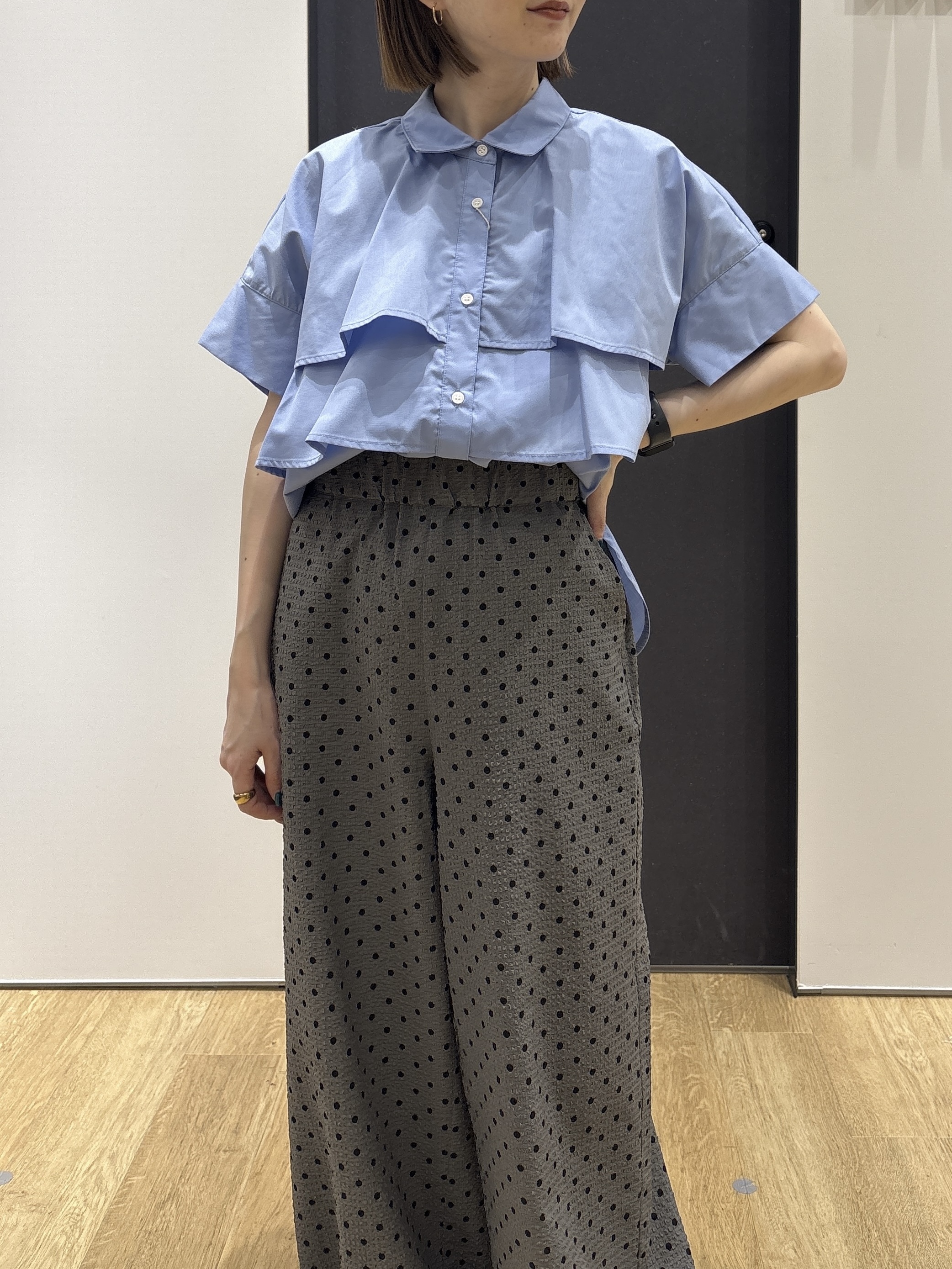 risaさんの「Dessin｜【マシンウォッシャブル】ダブルフリルブラウス」を使ったコーディネート