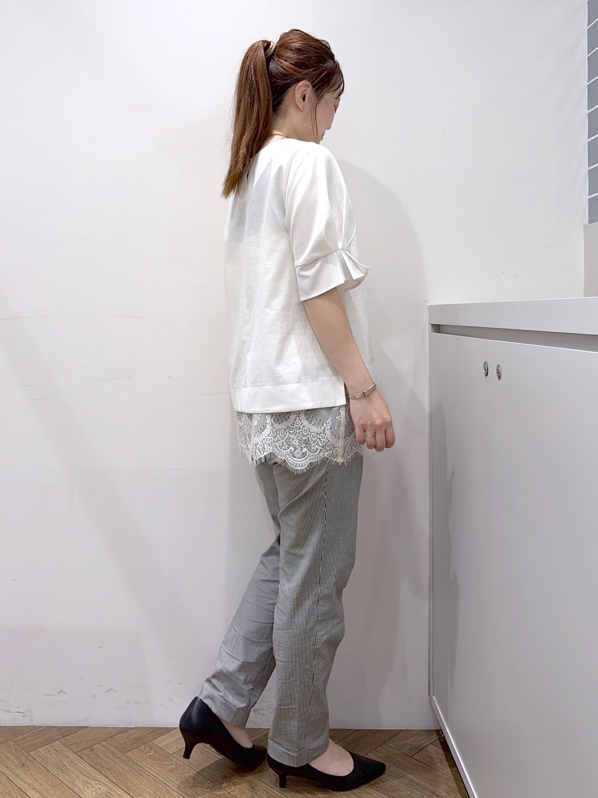 Junさんの「index｜【接触冷感】タックパフスリーブブラウス《吸水速乾／防シワ／洗濯機OK／XS～3L／6col》」を使ったコーディネート