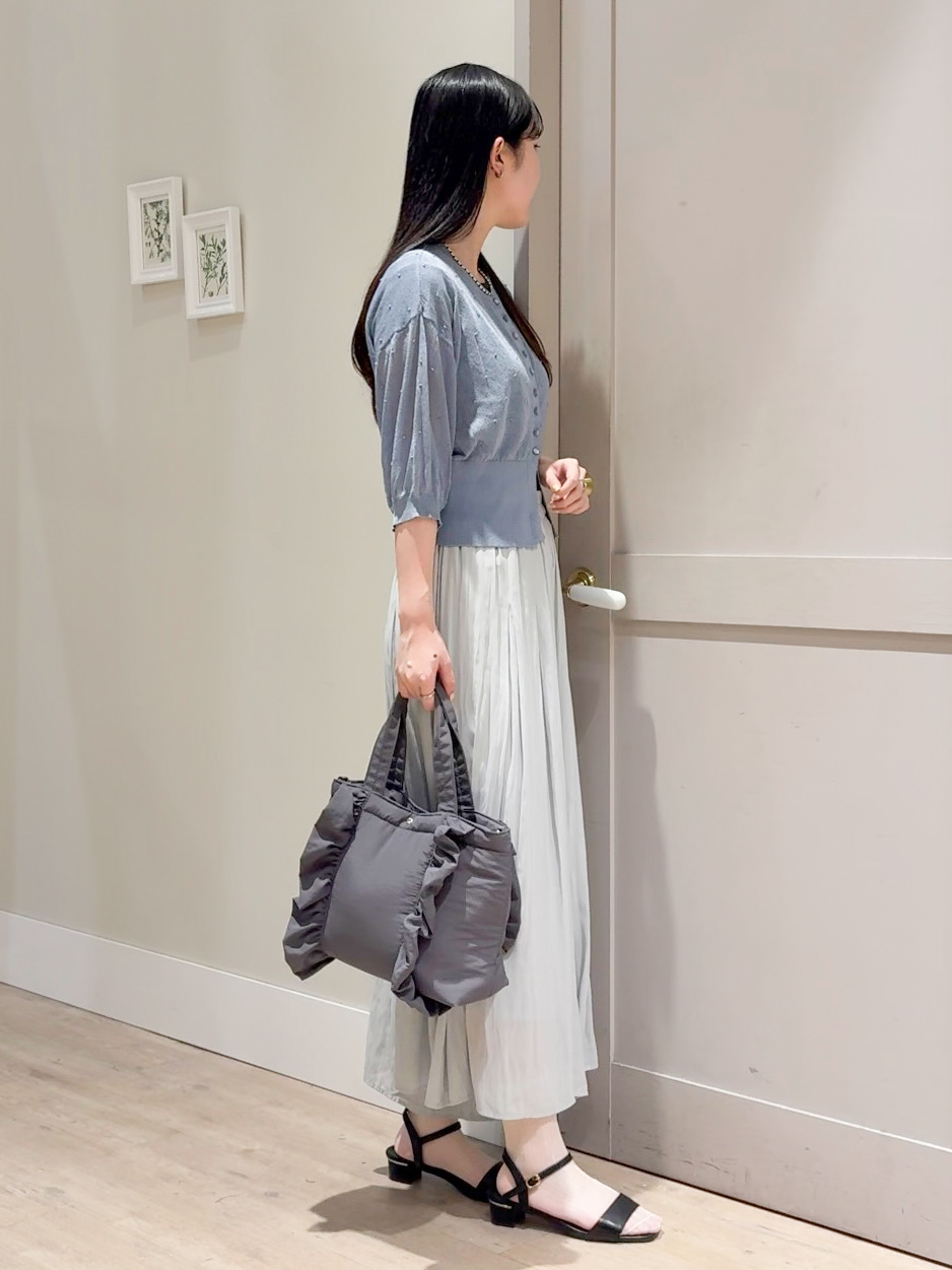 Mayuさんの「grove｜シアードットカーディガン」を使ったコーディネート