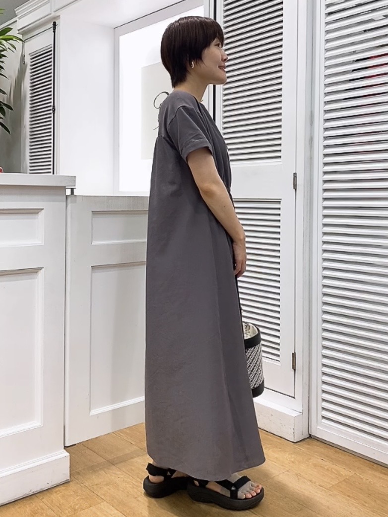 Hamaさんの「Dessin｜【洗える】ウエストギャザーリネン混ワンピース」を使ったコーディネート