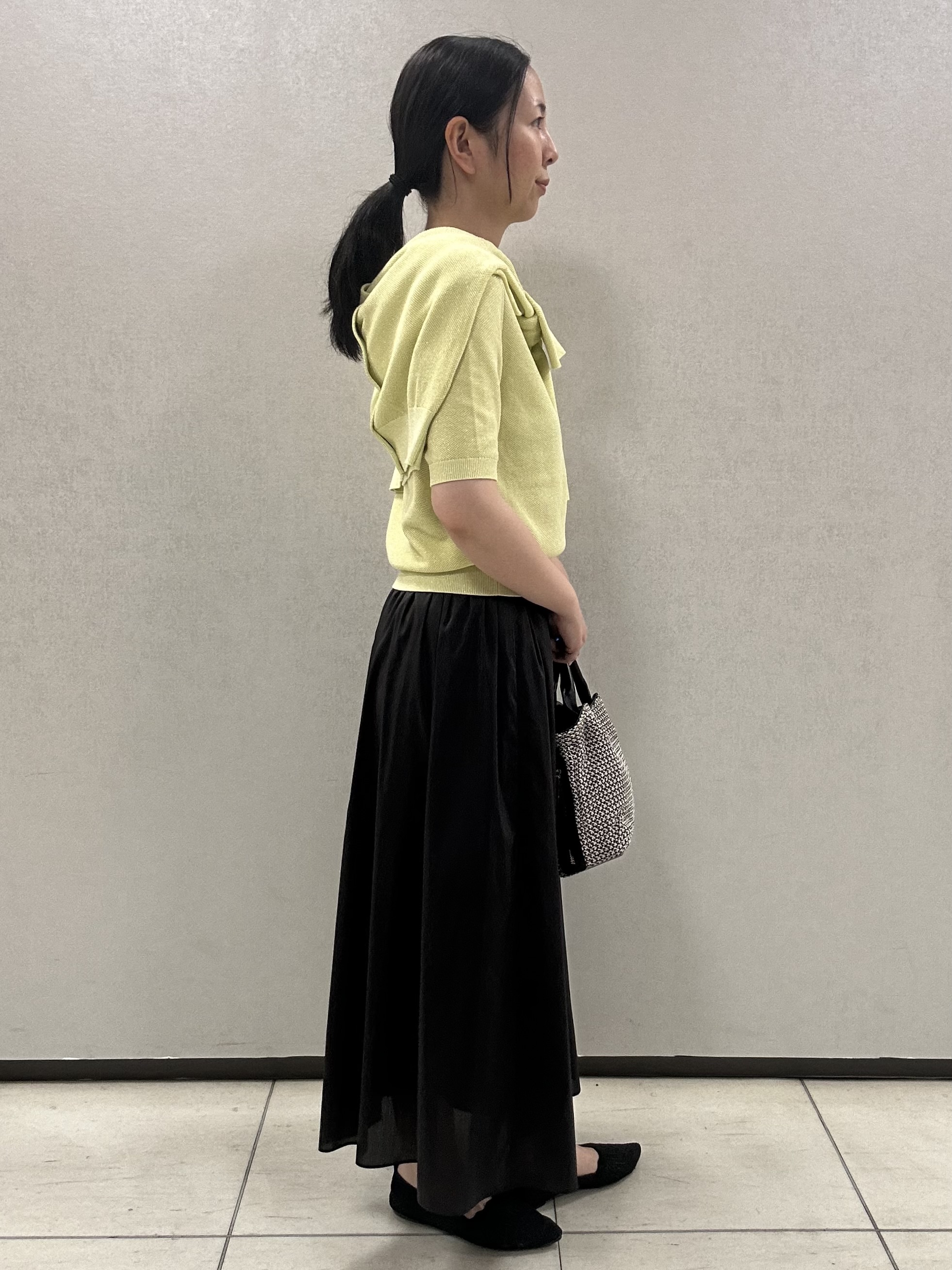 miiさんの「UNTITLED｜【アンサンブル可】ラメ混クルーネックカーディガン」を使ったコーディネート