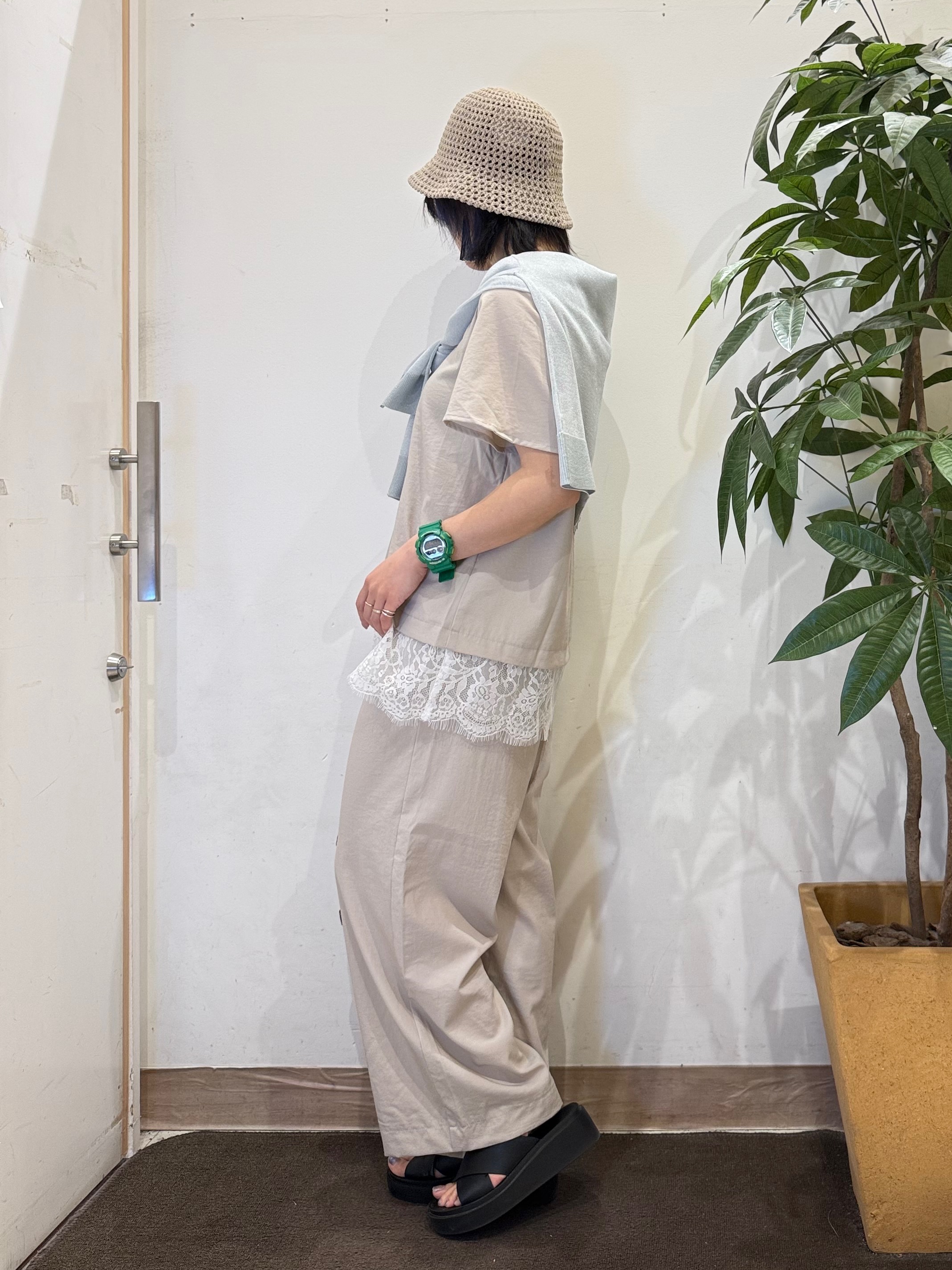 misakiさんの「SHOO･LA･RUE｜【さらり快適/洗濯機可/S-LL】シアーラメカーディガン」を使ったコーディネート