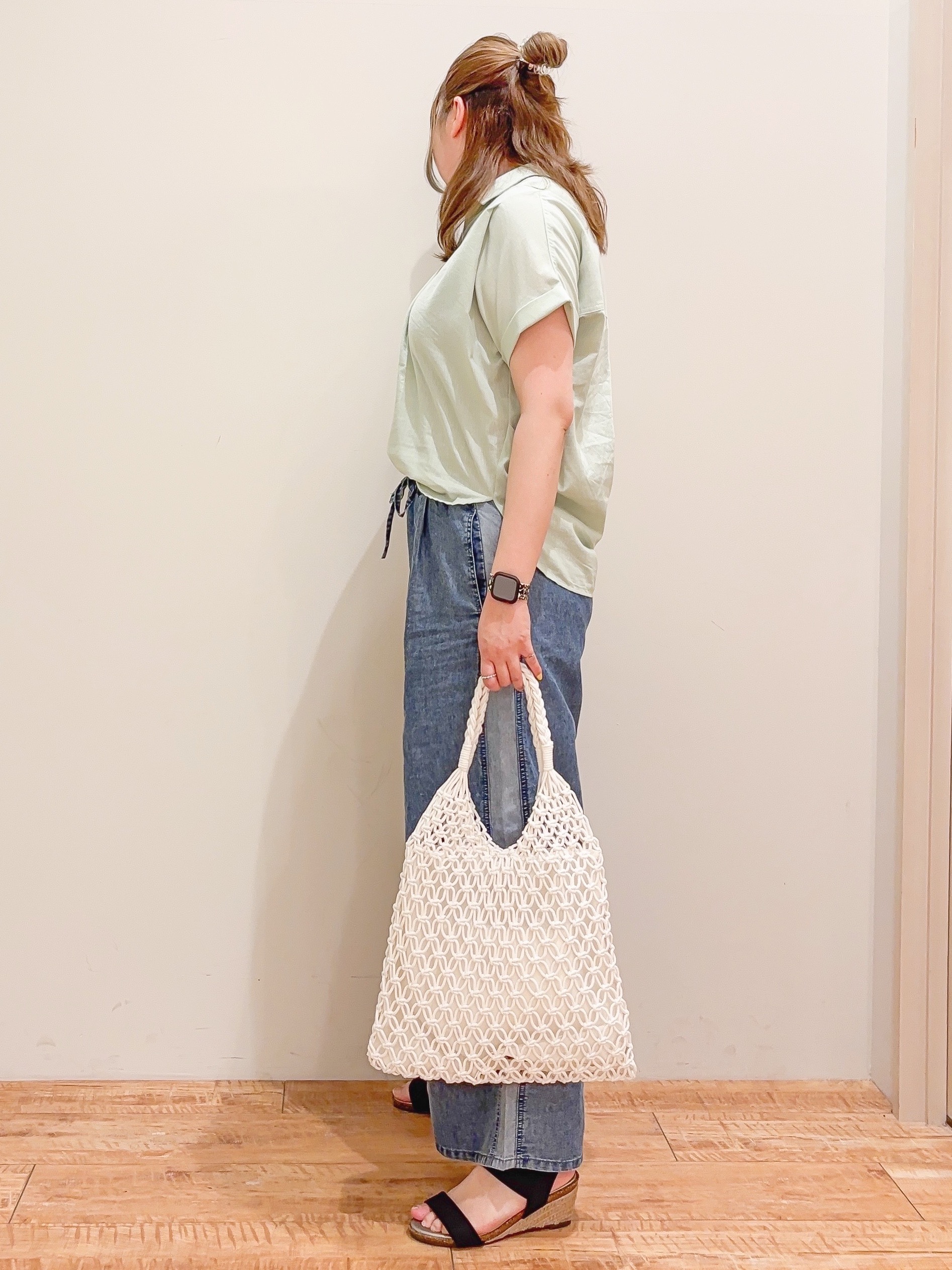 naoさんの「SHOO･LA･RUE｜【ひんやり/UV】インせず着られる フレンチリネンスキッパーシャツ」を使ったコーディネート