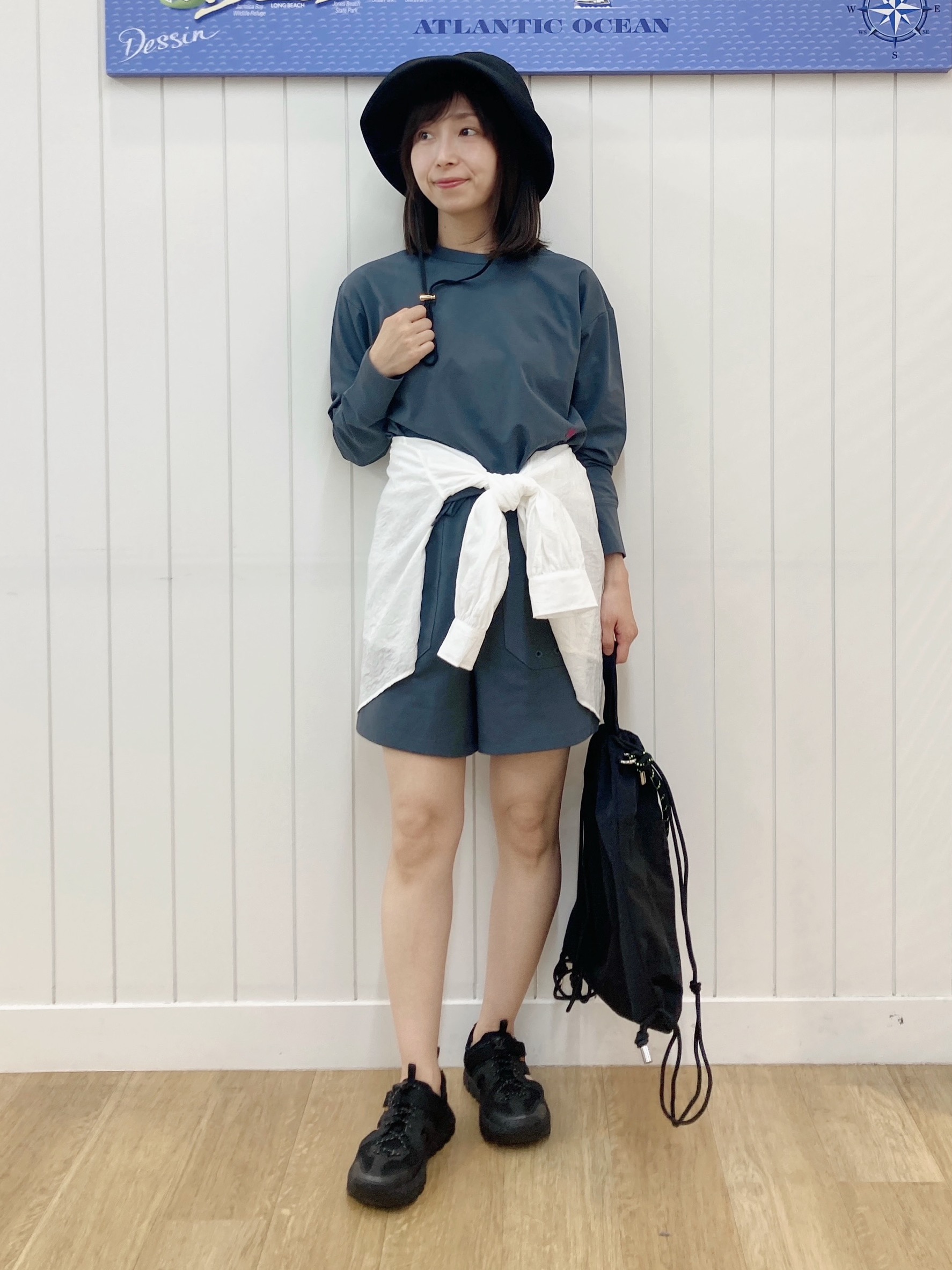 yoshiさんの「Dessin｜【吸水速乾/UVカット】ラッシュガード ロングTシャツ」を使ったコーディネート