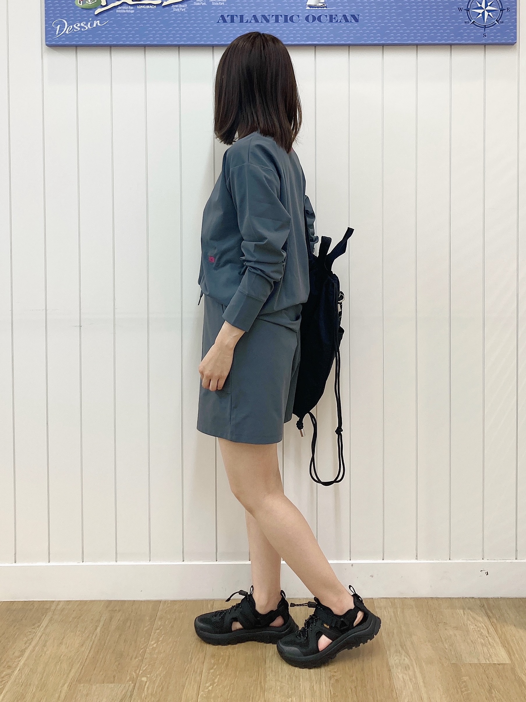 yoshiさんの「Dessin｜【吸水速乾/UVカット】ラッシュガード ロングTシャツ」を使ったコーディネート