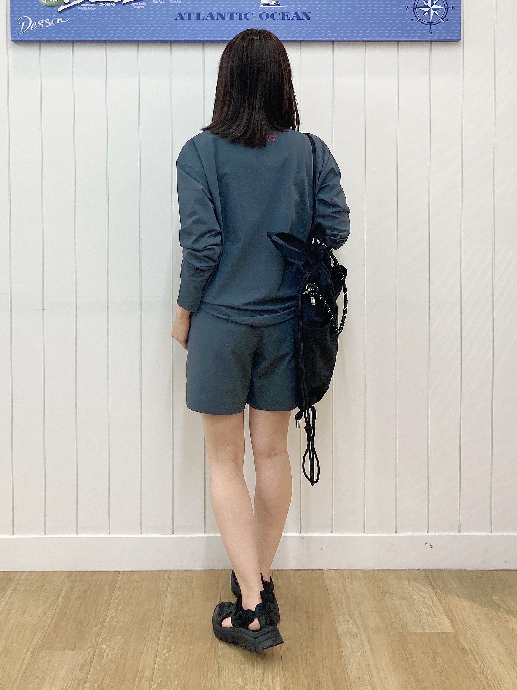 yoshiさんの「Dessin｜【吸水速乾/UVカット】ラッシュガード ロングTシャツ」を使ったコーディネート