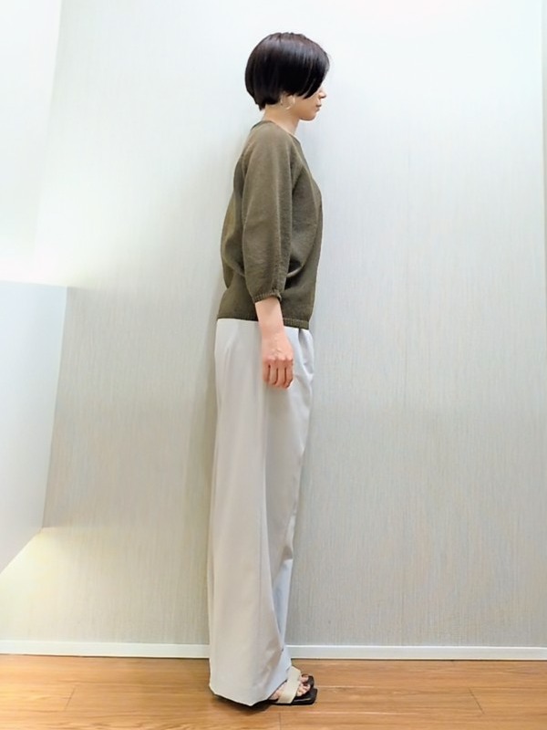 ミズタさんの「UNTITLED｜【洗える/ゆったり】クルーネックドライニット」を使ったコーディネート