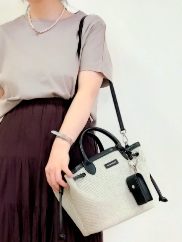 emiさんの「DRESSTERIOR｜【接触冷感／抗菌防臭／消臭】アイスクリアコットンドルマンTシャツ」を使ったコーディネート