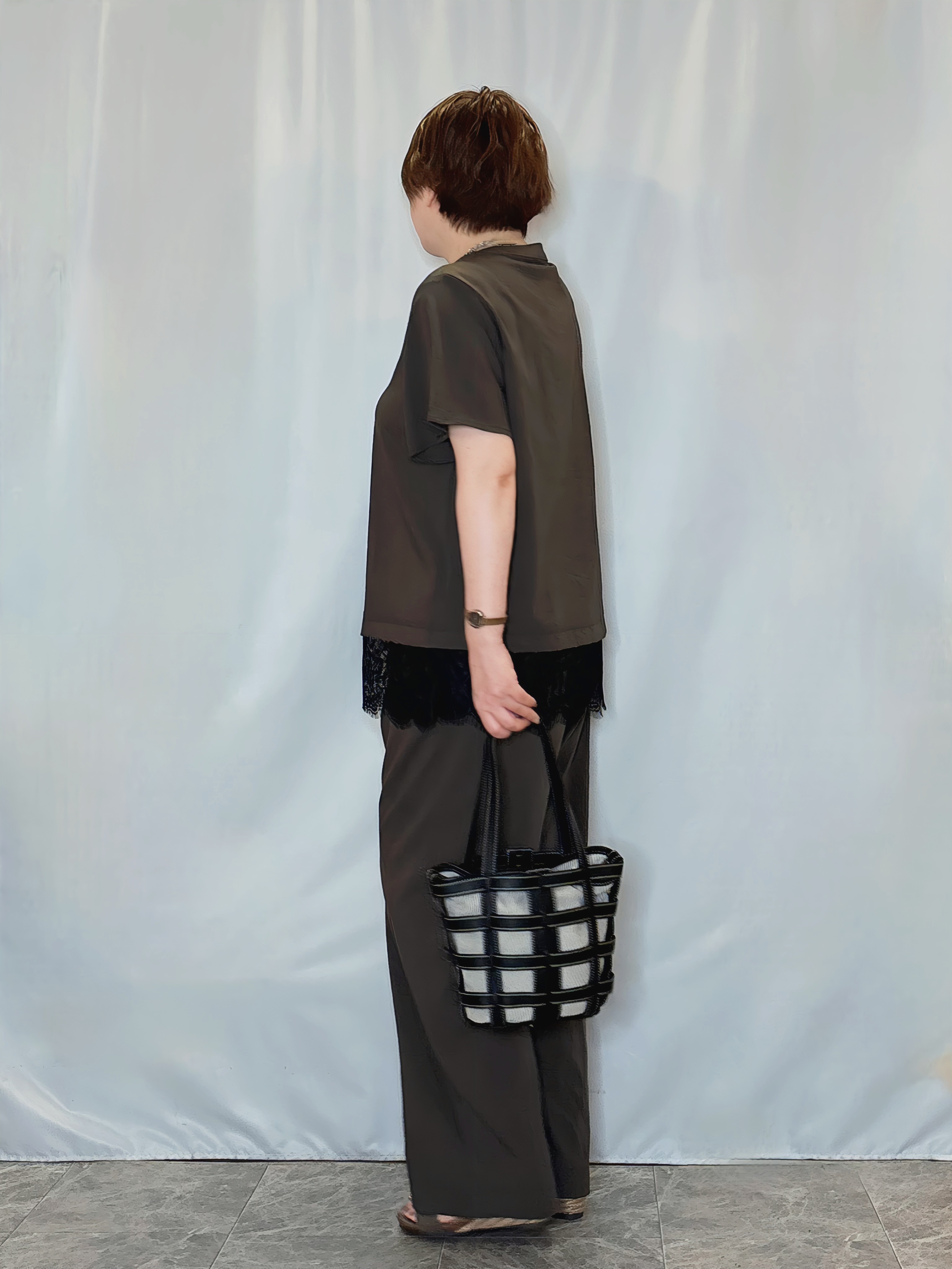 たみさんの「SHOO･LA･RUE｜【S-LL/洗濯機可】軽凛(かろりん)ひんやり スキッパー裾レースブラウス」を使ったコーディネート