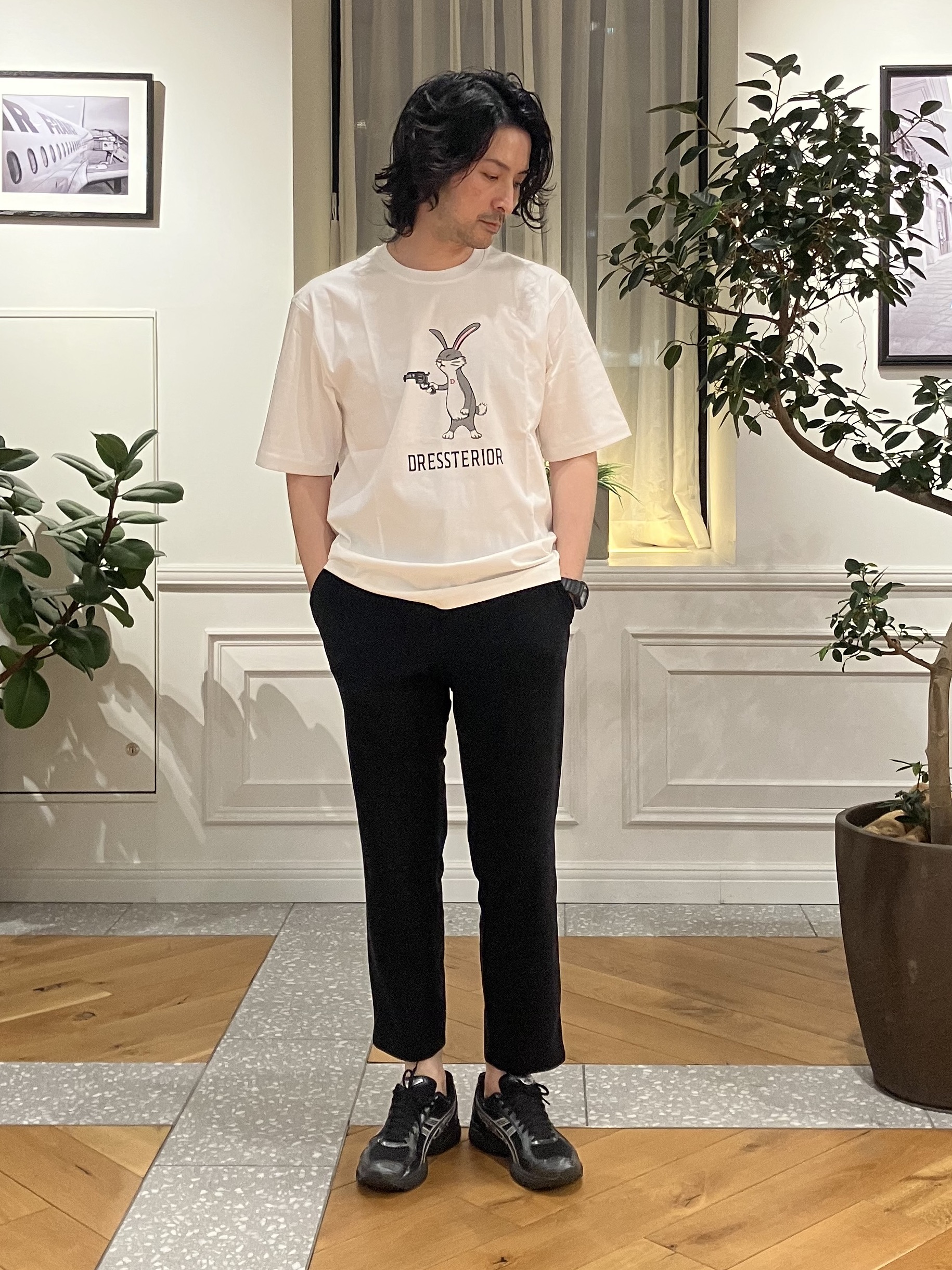 junyaさんの「DRESSTERIOR｜【接触冷感／抗菌防臭／消臭】ICE CLEAR COTTON ガンラビットTシャツ」を使ったコーディネート