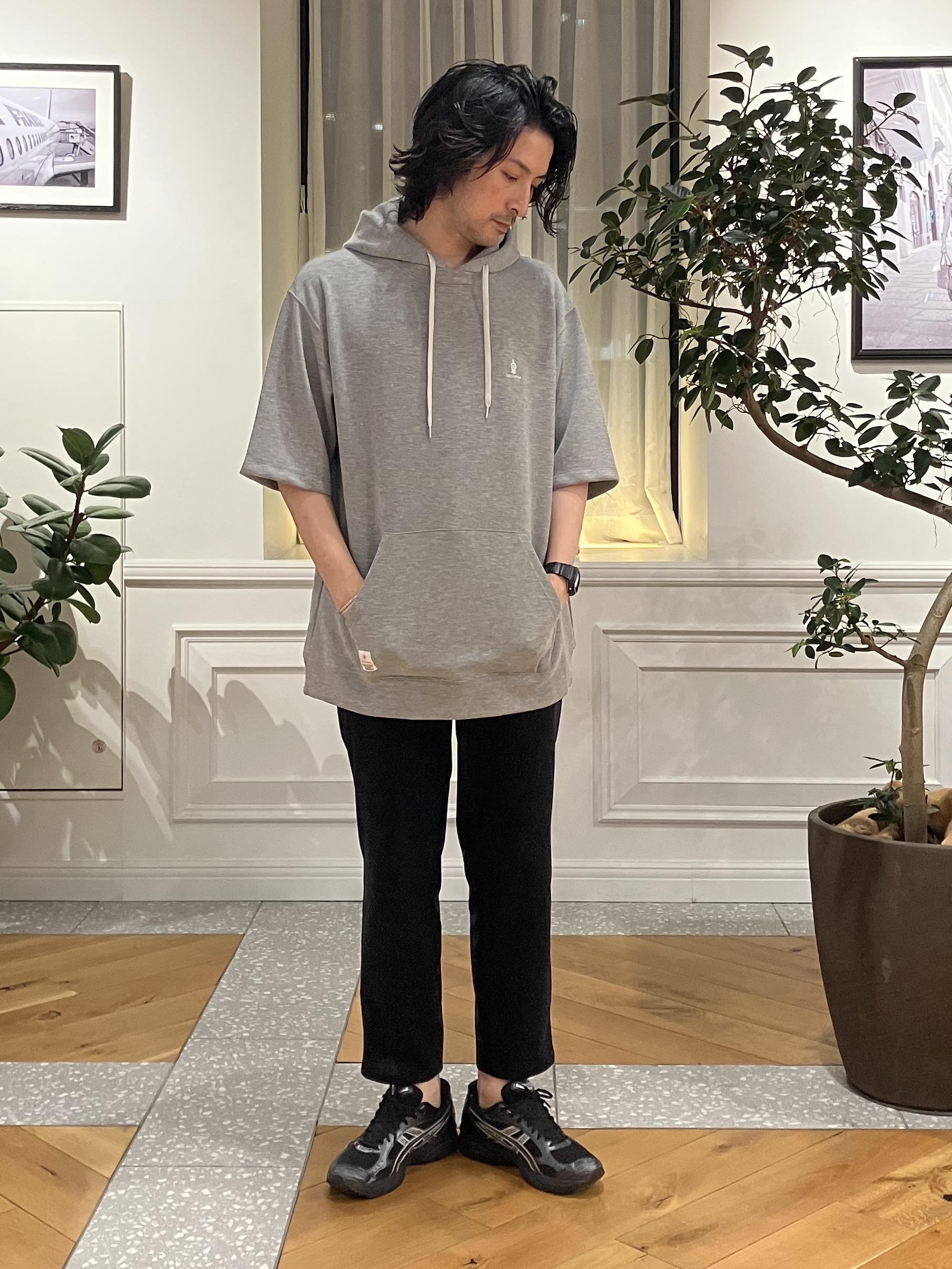 junyaさんの「DRESSTERIOR｜【セットアップ可】ダンボールフーディー」を使ったコーディネート