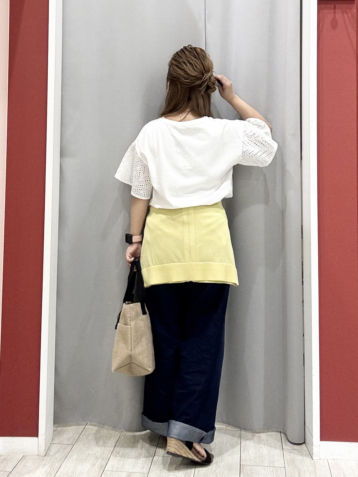 shioさんの「SHOO･LA･RUE｜【ひんやり/洗濯機可/S-LL】程よいVネックですっきり魅せる ジップアップ 7分袖シアーカーディガ」を使ったコーディネート