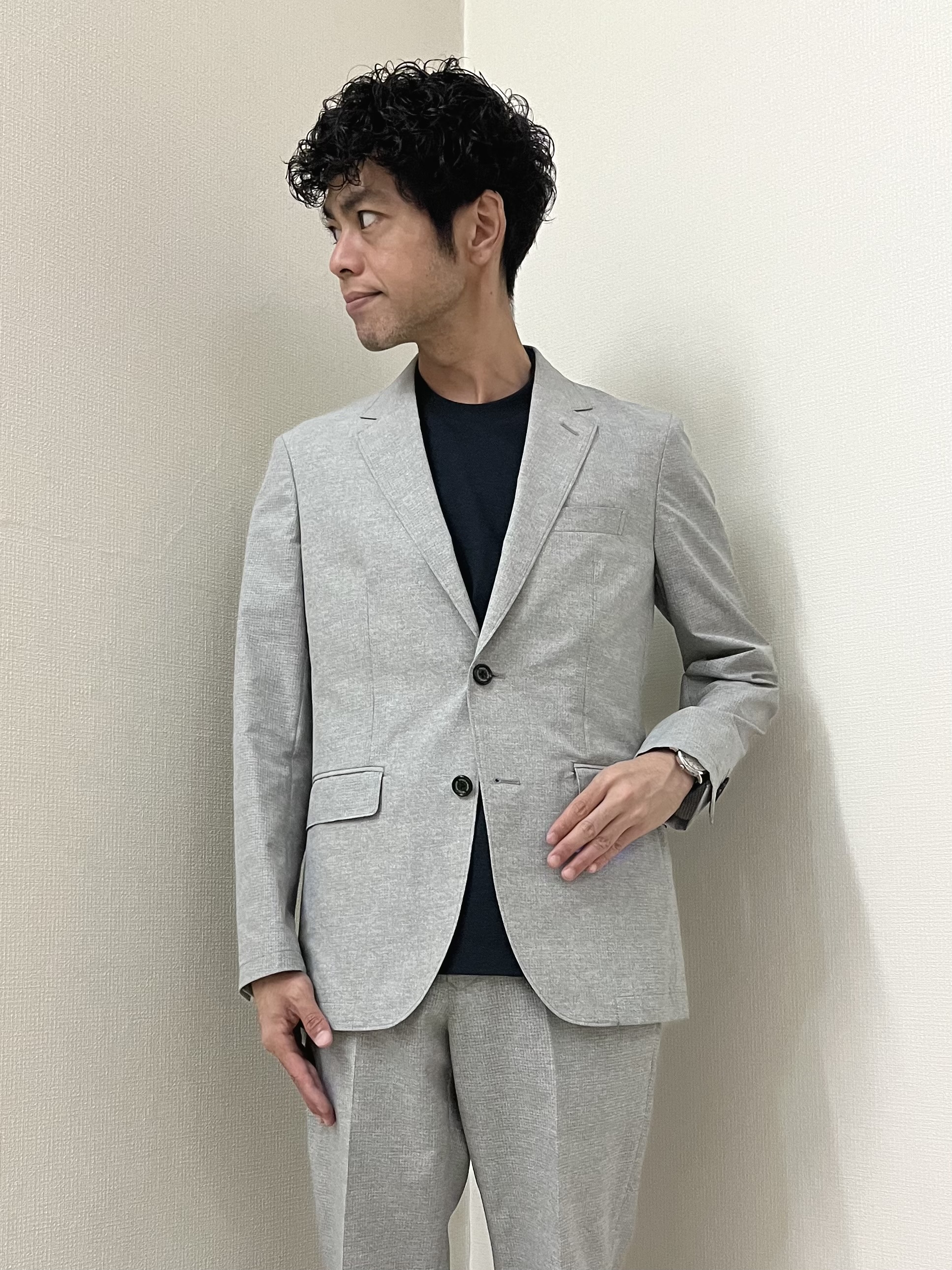 URAさんの「TAKEO KIKUCHI｜【抗菌防臭】COOL DOTS（R）ドビープリント ジャケット」を使ったコーディネート