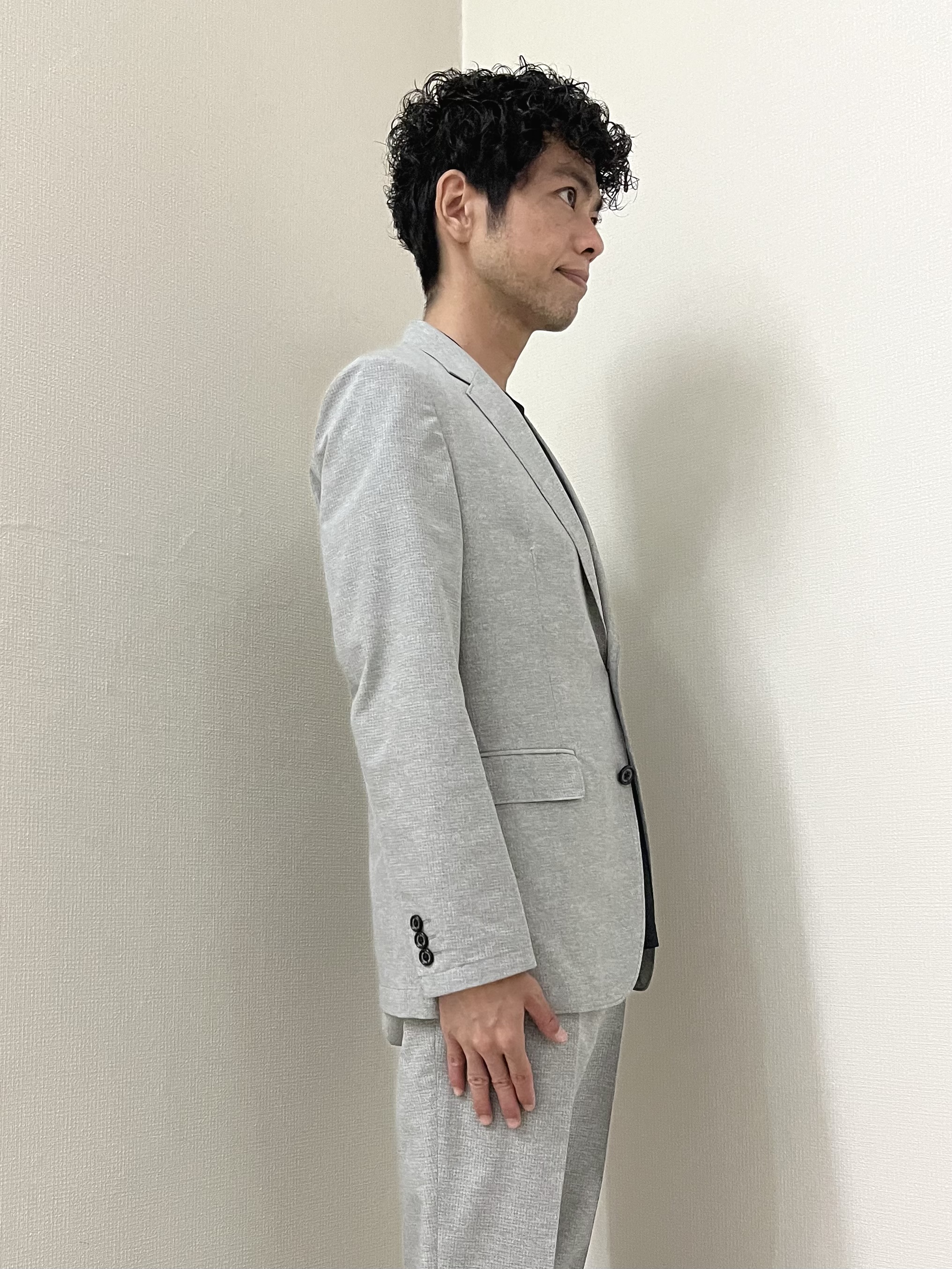 URAさんの「TAKEO KIKUCHI｜【抗菌防臭】COOL DOTS（R）ドビープリント ジャケット」を使ったコーディネート