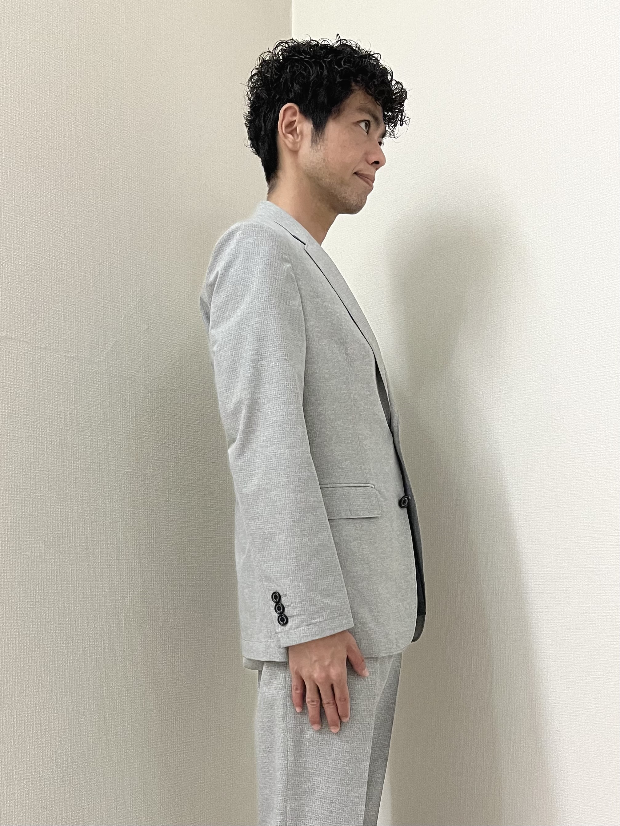 URAさんの「TAKEO KIKUCHI｜【抗菌防臭】COOL DOTS（R）ドビープリント ジャケット」を使ったコーディネート