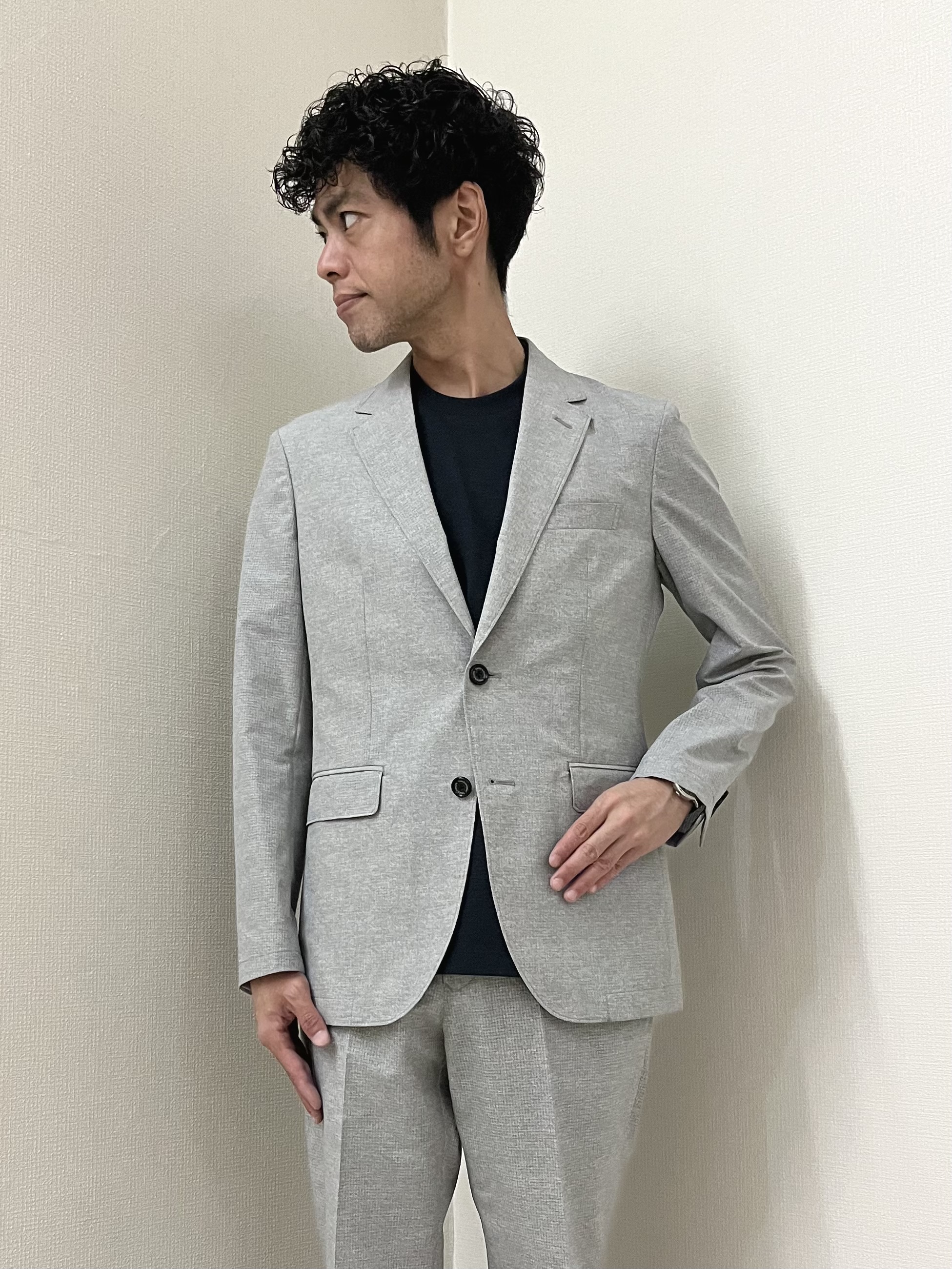 URAさんの「TAKEO KIKUCHI｜【抗菌防臭】COOL DOTS（R）ドビープリント ジャケット」を使ったコーディネート