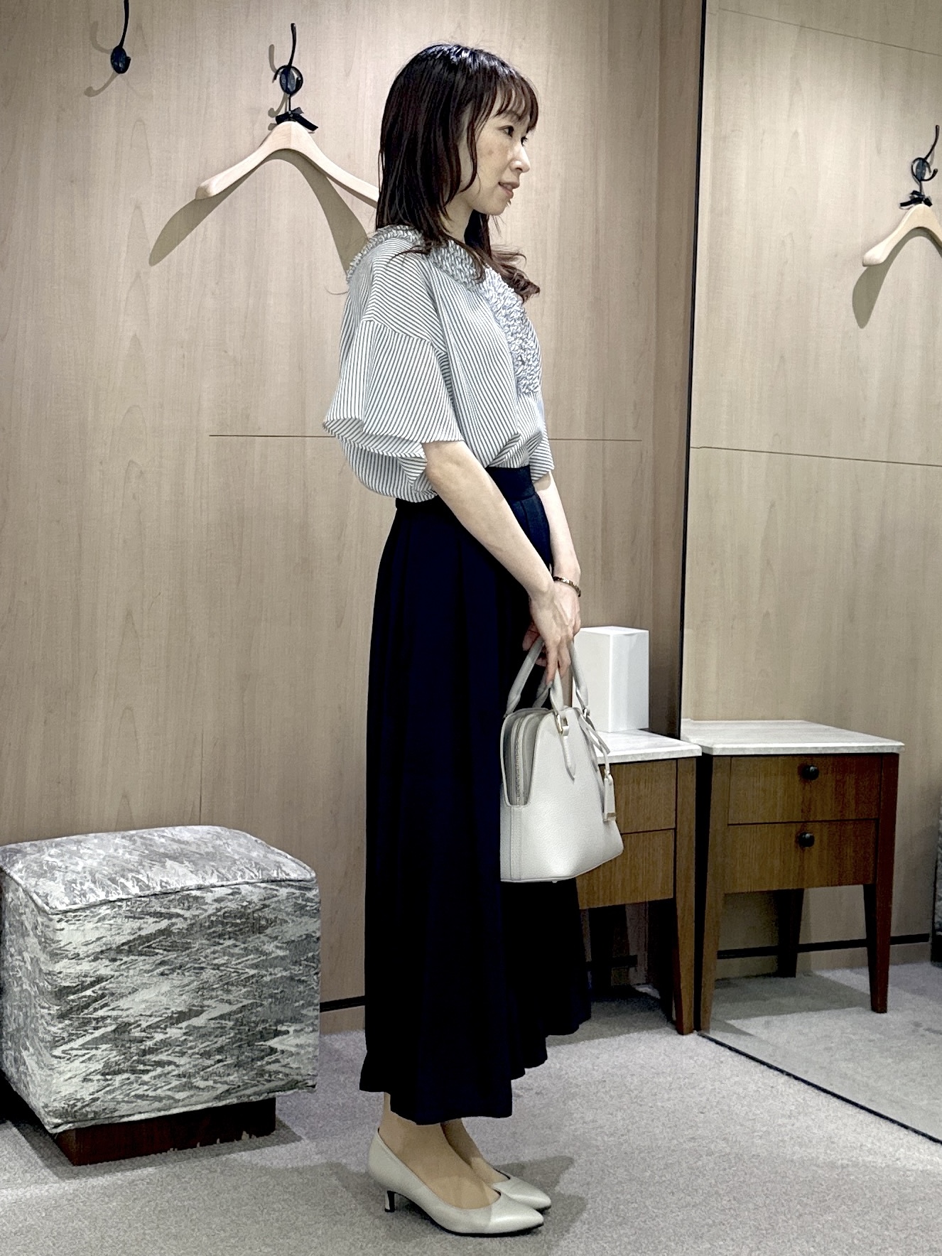 Miwaさんの「UNTITLED｜【アンサンブル可】ラメ混クルーネックカーディガン」を使ったコーディネート