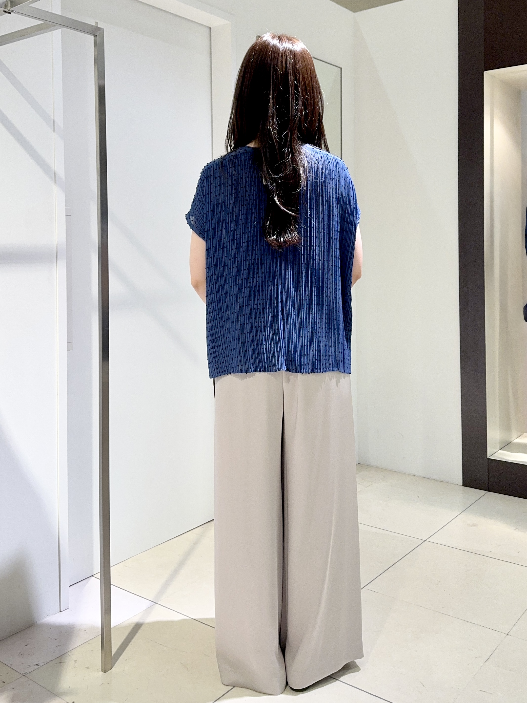 kaoruさんの「UNTITLED｜【1枚で着映える】ドットジャガードブラウス」を使ったコーディネート