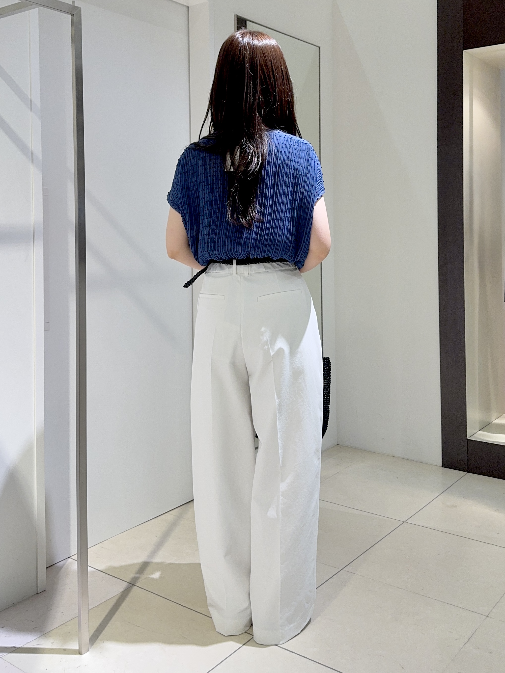 kaoruさんの「UNTITLED｜【1枚で着映える】ドットジャガードブラウス」を使ったコーディネート