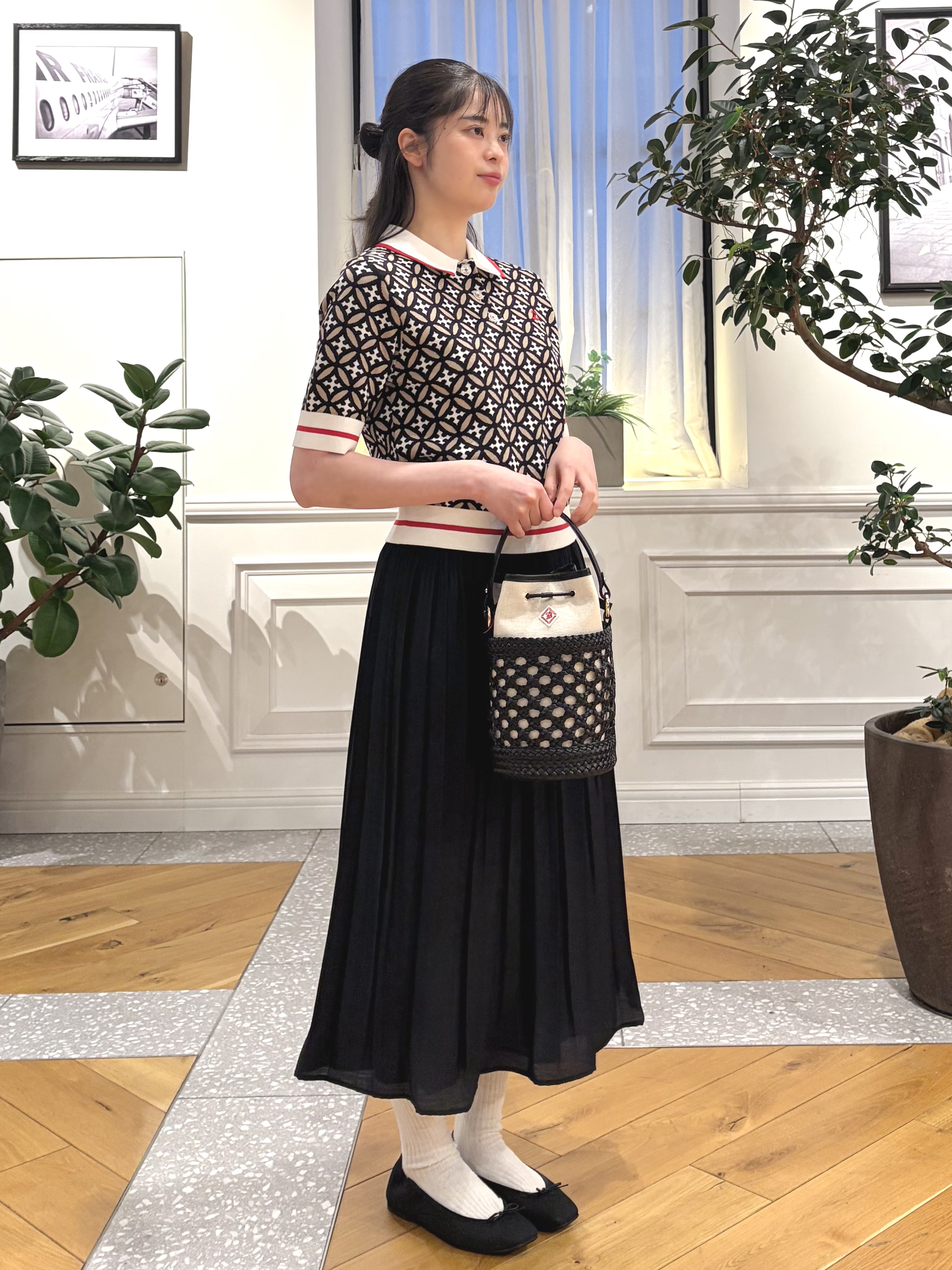 pupiさんの「DRESSTERIOR｜【コットン100％/オリジナル柄】オーバーラップサークルポロニット」を使ったコーディネート