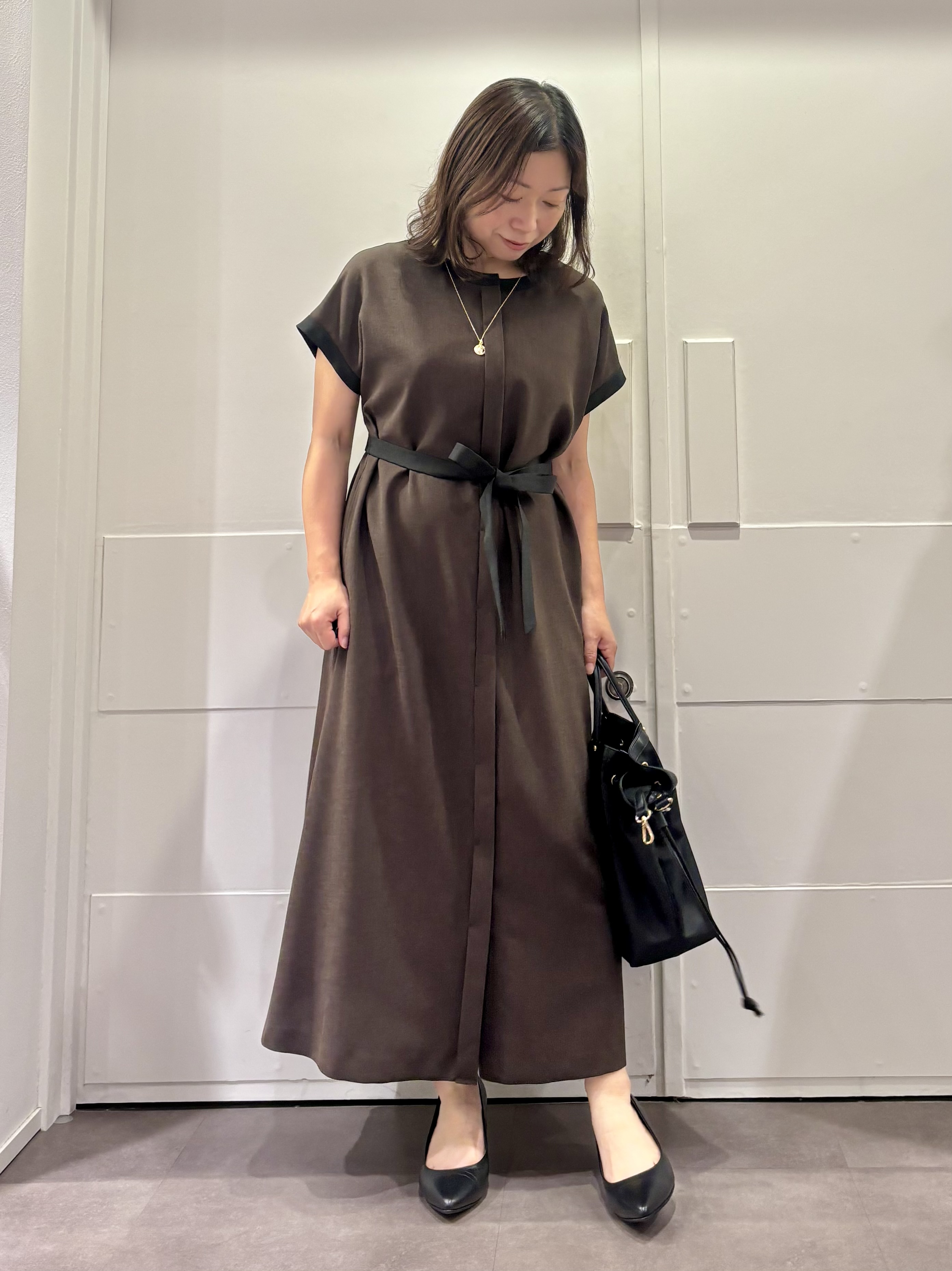 TOKOさんの「UNTITLED｜【接触冷感/UVカット/イージーケア】配色ラインワンピース」を使ったコーディネート