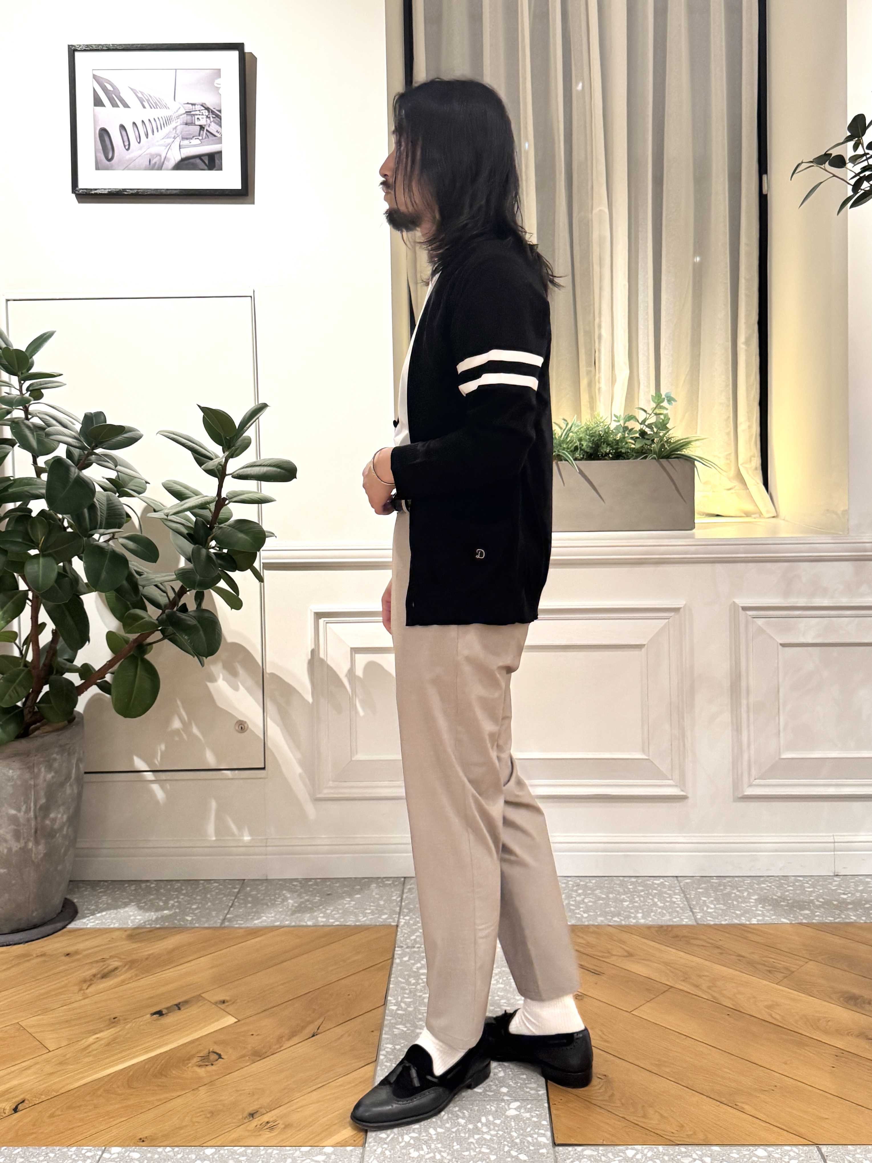 kawarataniさんの「DRESSTERIOR｜【ウォッシャブル】コットンシルク ニットカーディガン」を使ったコーディネート