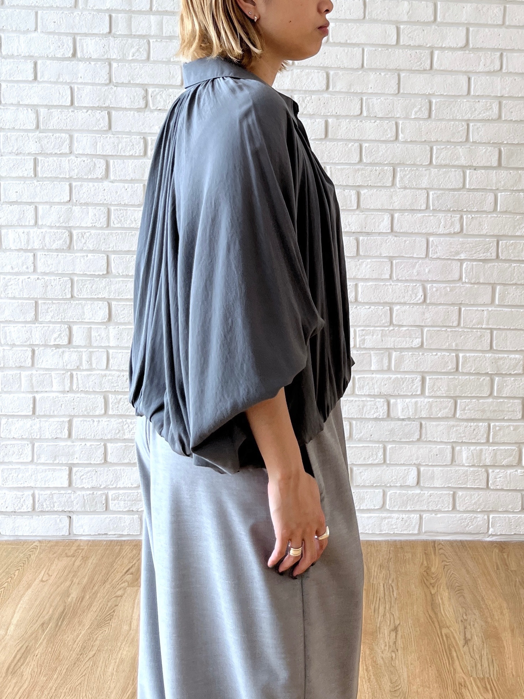 Harukaさんの「INDIVI｜バルーンシアーブラウス【接触冷感】」を使ったコーディネート