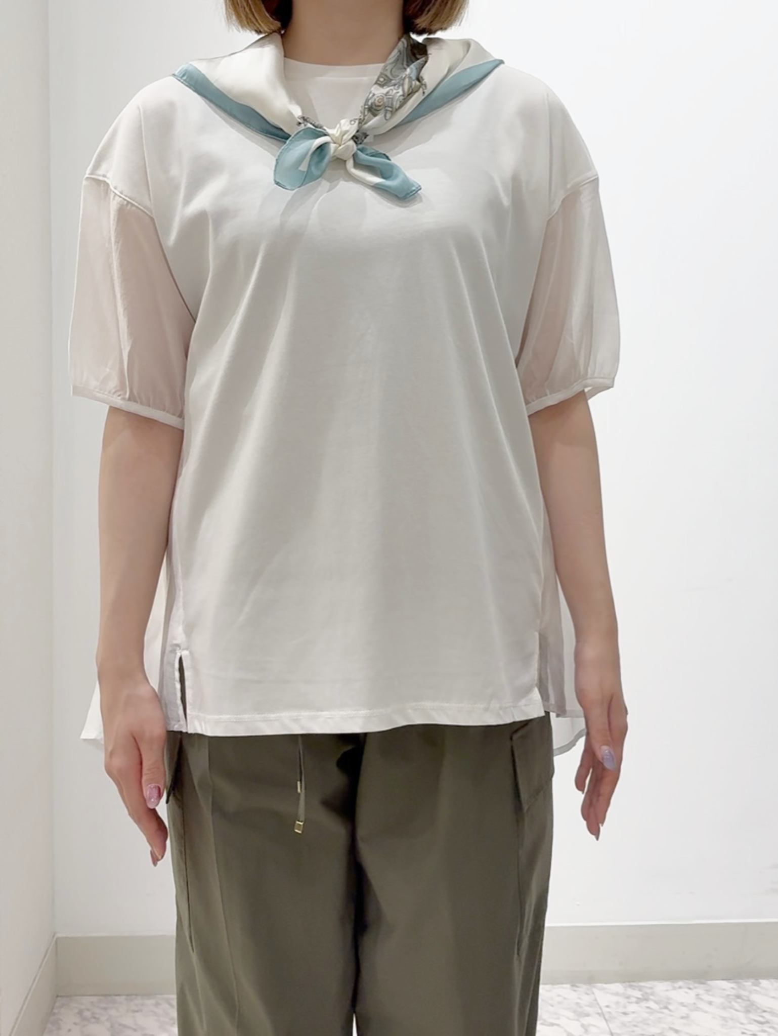 しかっちさんの「grove｜【貴島明日香さん着用/UVカット】体型カバー叶う、バックプリーツTシャツ」を使ったコーディネート