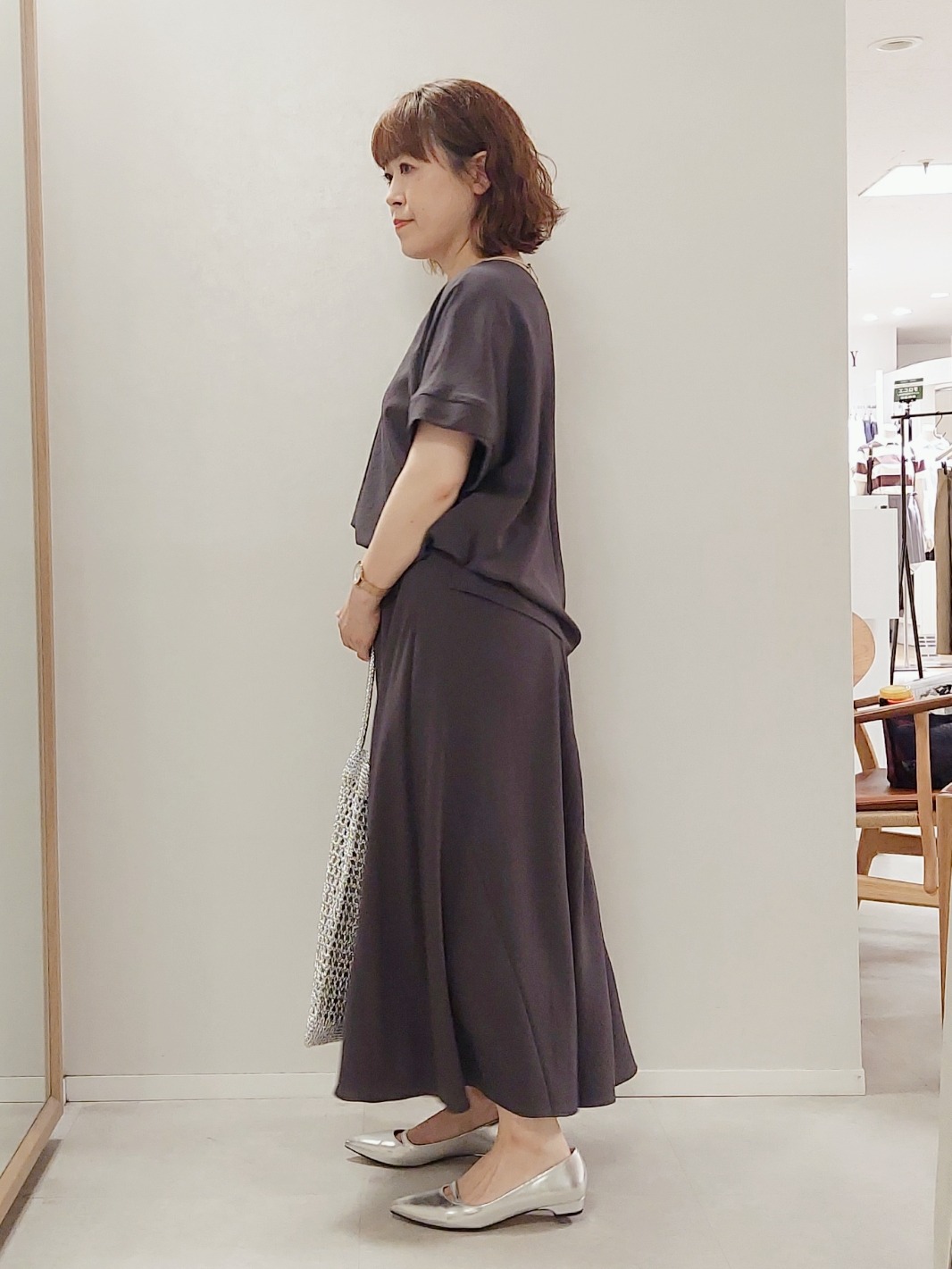 Koyaさんの「UNTITLED｜【前後2WAY/はっ水/セットアップ可】リラクシーフレンチスリーブブラウス」を使ったコーディネート