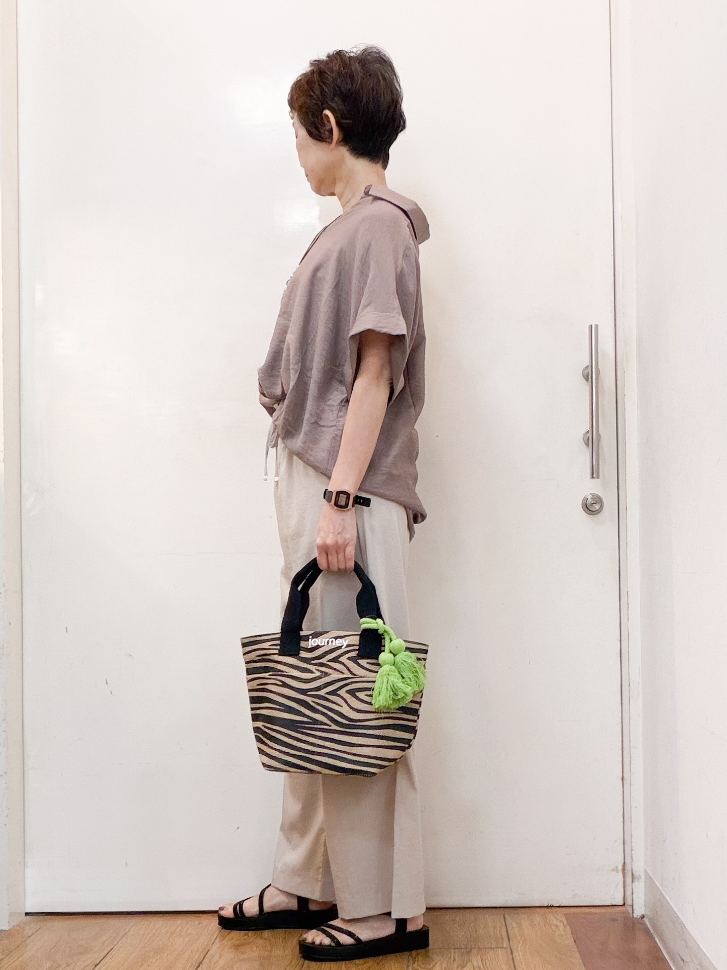 みぃさんの「SHOO･LA･RUE｜【ひんやり/S-LL/洗濯機可】インせず着られる 裾タック スキッパーシャツ」を使ったコーディネート