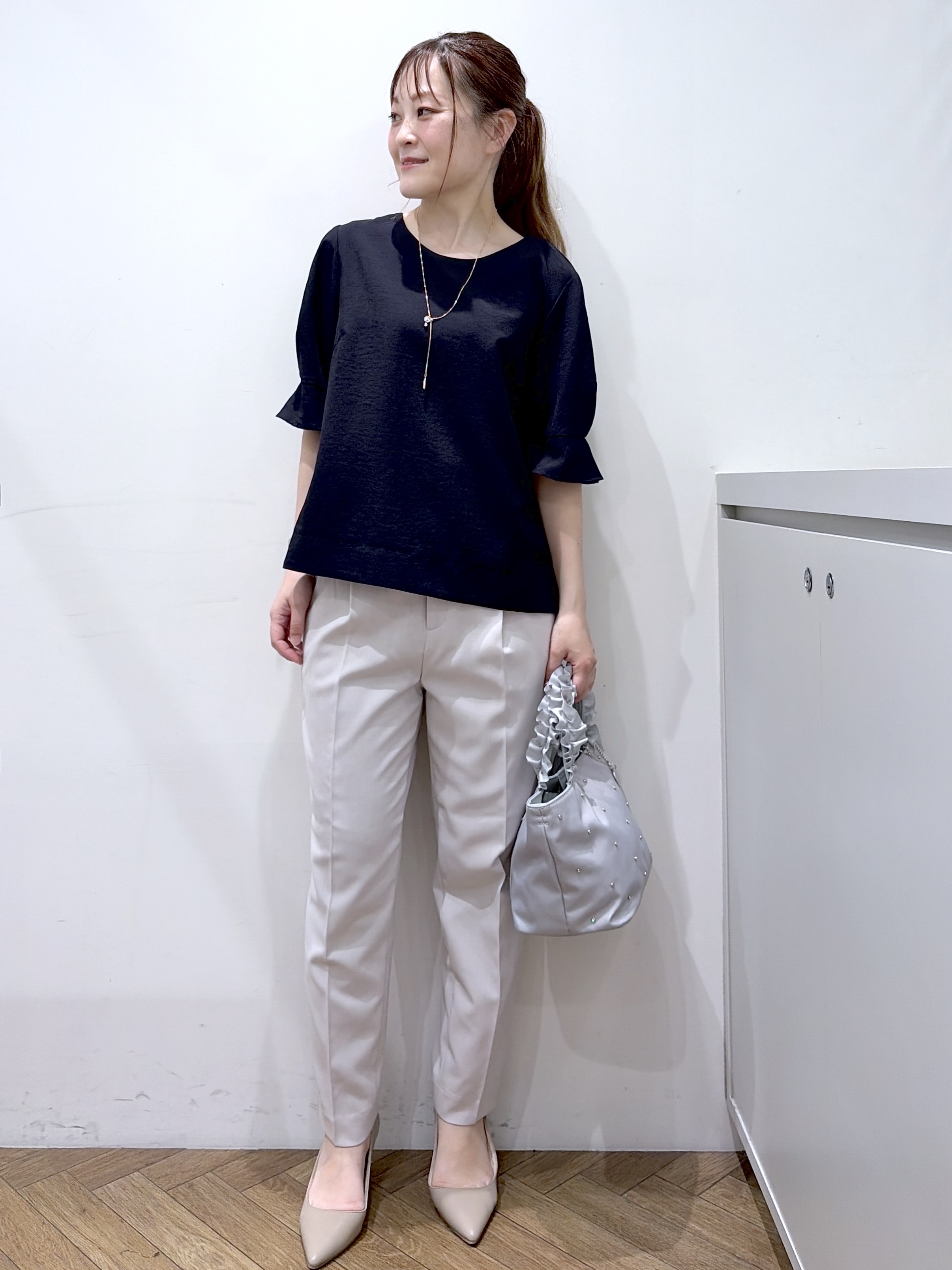 Junさんの「index｜【接触冷感】タックパフスリーブブラウス《吸水速乾／防シワ／洗濯機OK／XS～3L／6col》」を使ったコーディネート