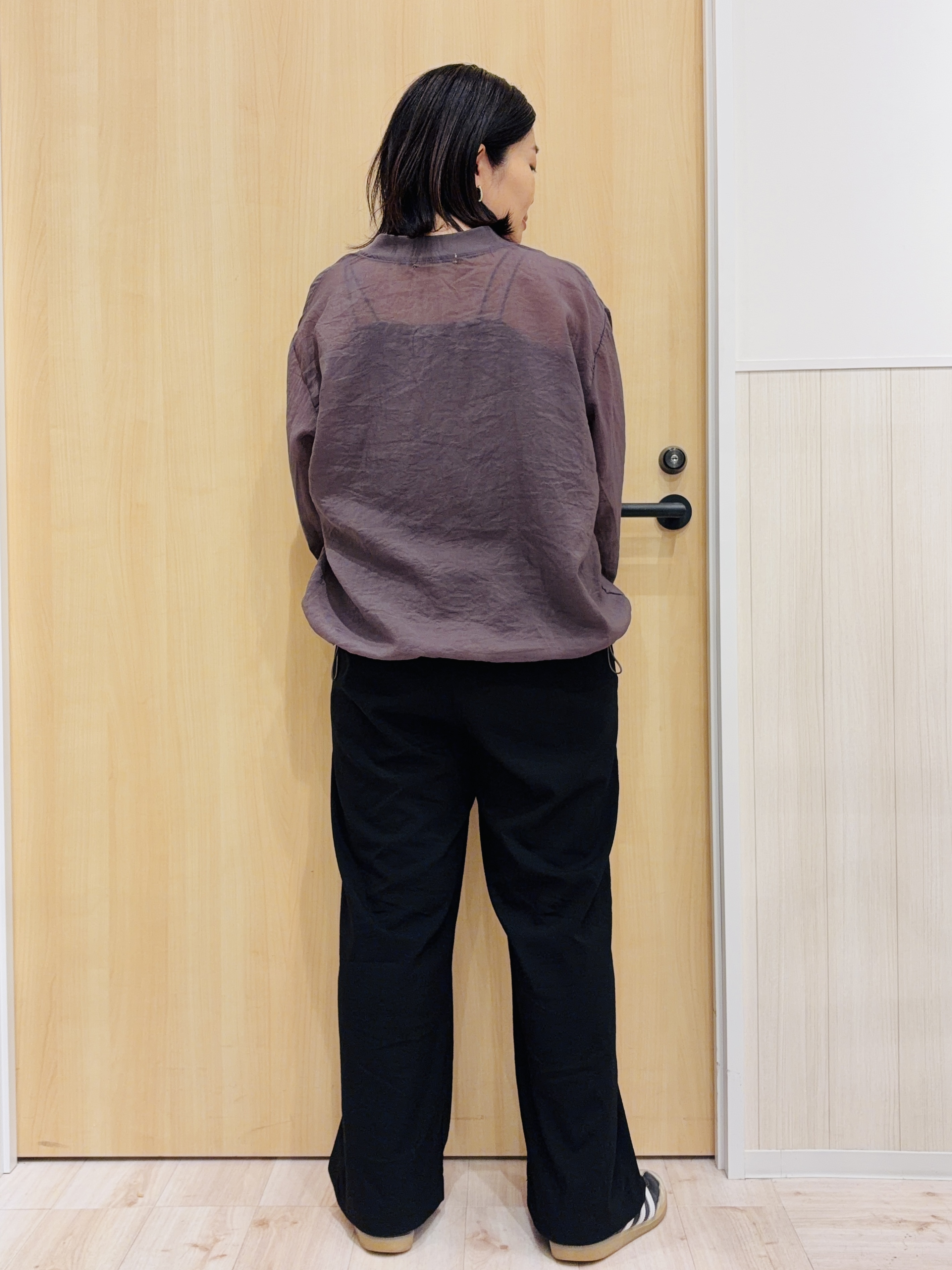 すーさんの「SHOO･LA･RUE｜【S-LL/洗濯機可】1枚持っておくと安心 程よい透け感のシアーリブブルゾン」を使ったコーディネート