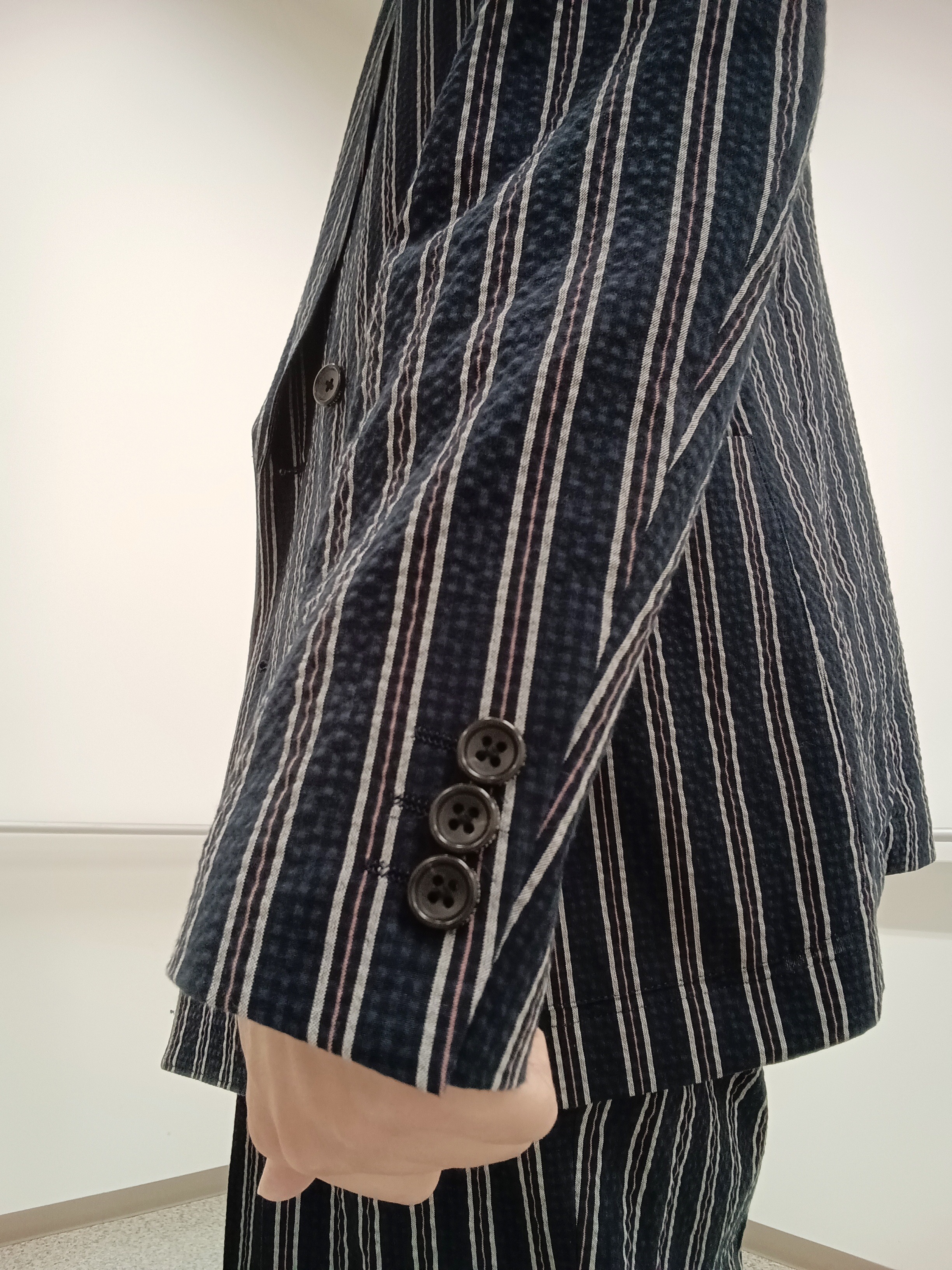 moritaさんの「TAKEO KIKUCHI｜【BOWLER HAT LABEL】サッカーストライプ ダブルジャケット」を使ったコーディネート