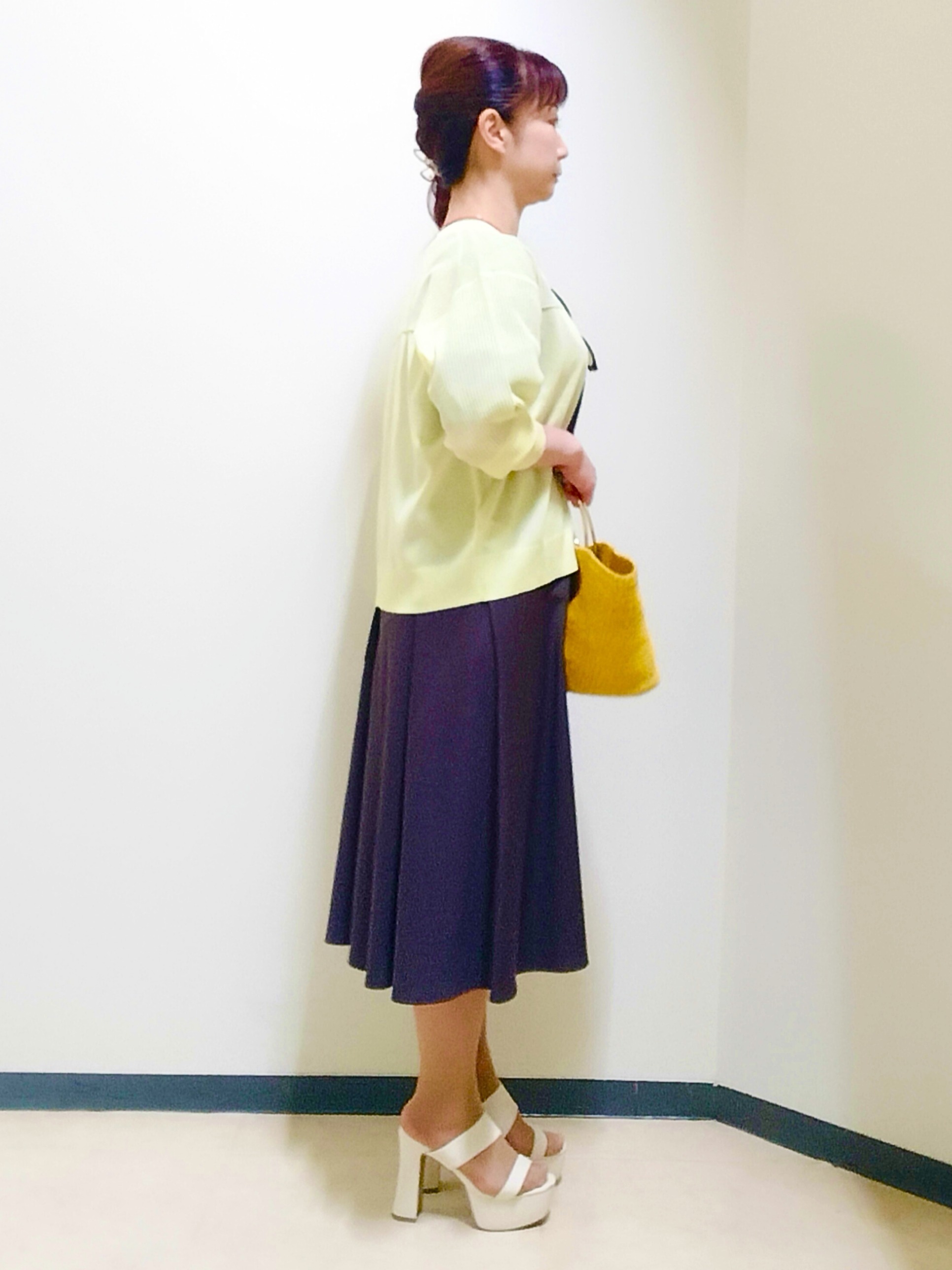 花さんの「Reflect｜Vネックニットカーディガン」を使ったコーディネート