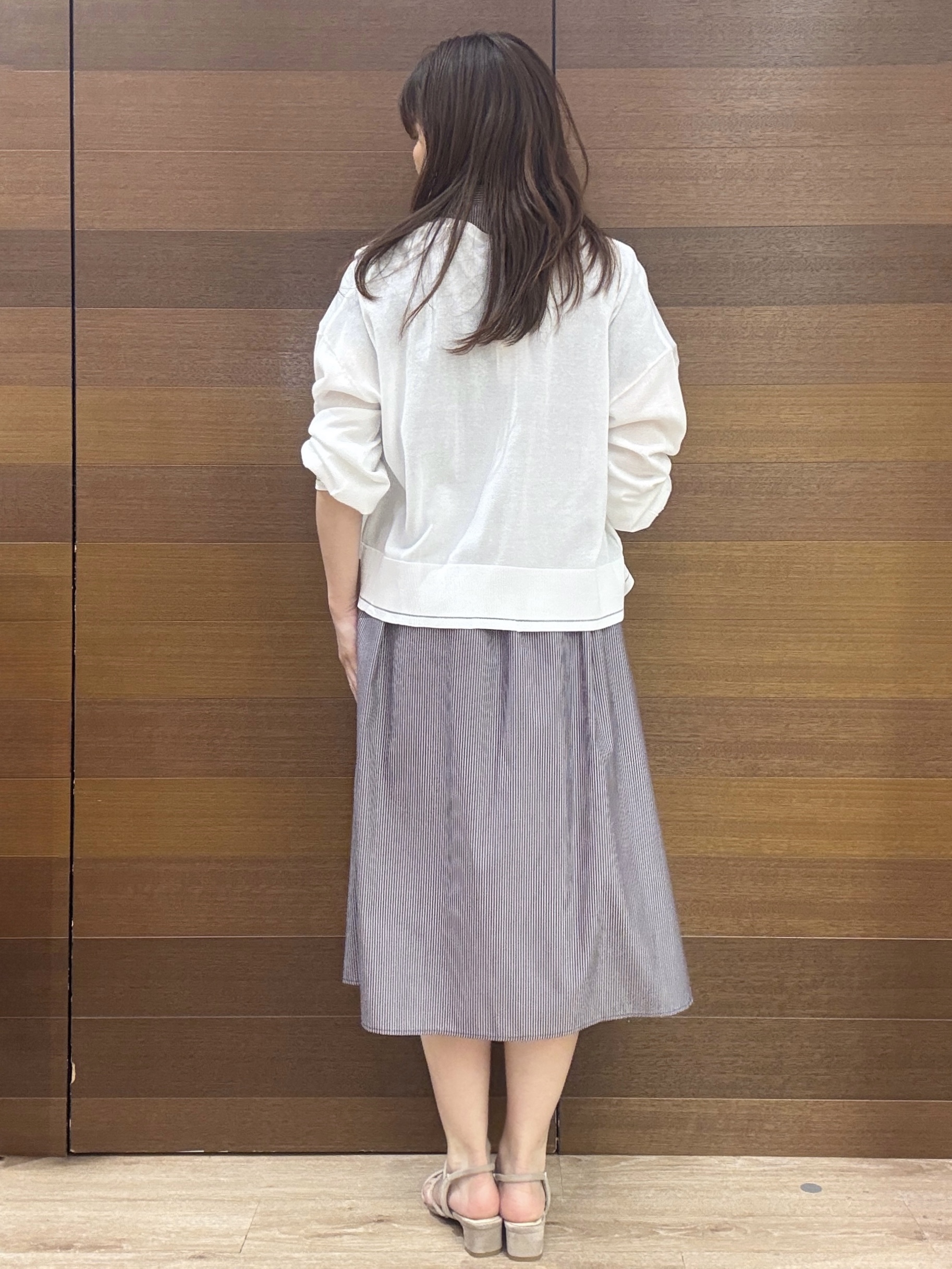 maichiさんの「OPAQUE.CLIP｜【接触冷感】シアーショートトッパーカーディガン《洗濯機OK／抗ピル》」を使ったコーディネート