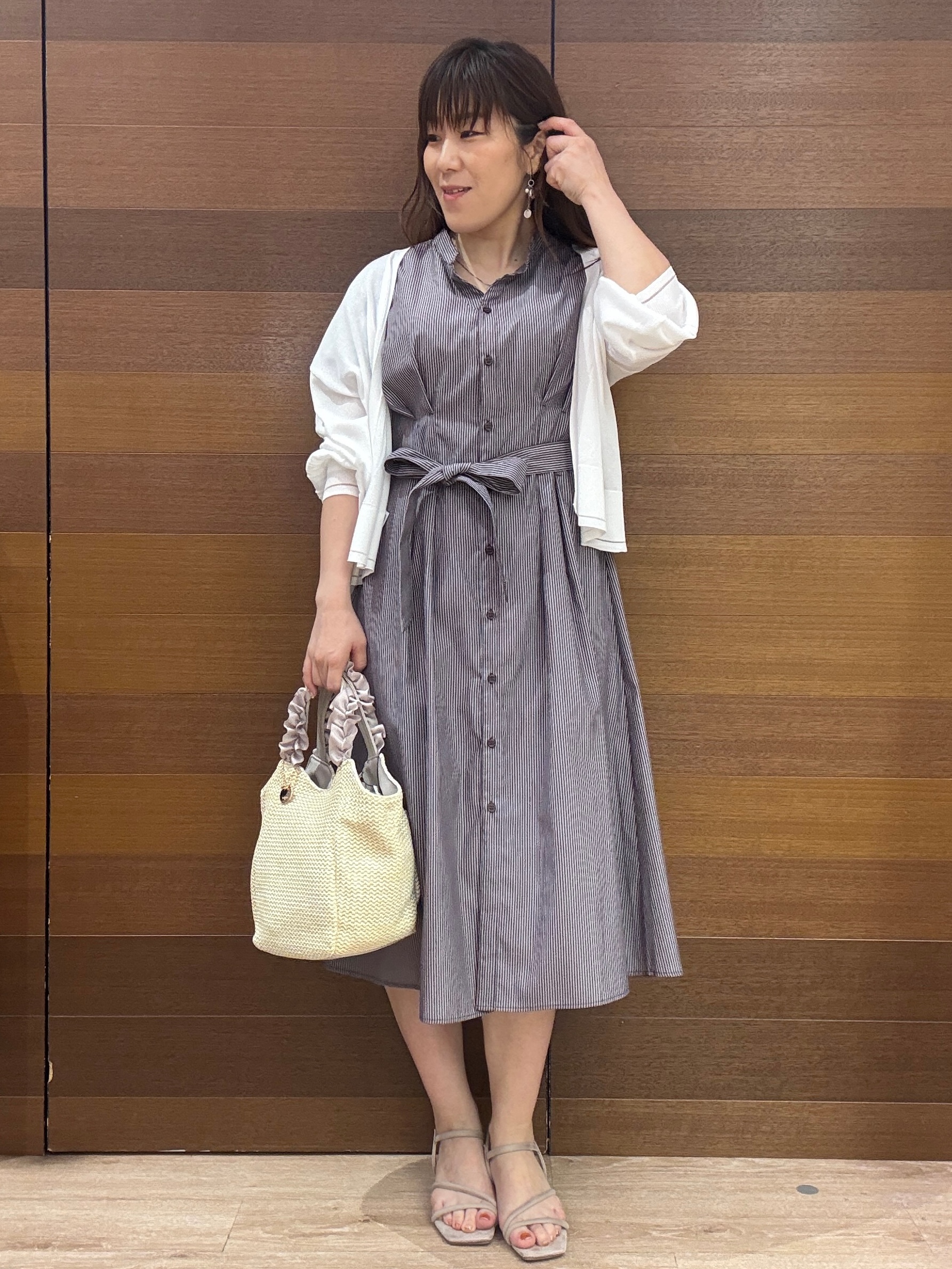 maichiさんの「OPAQUE.CLIP｜【接触冷感】シアーショートトッパーカーディガン《洗濯機OK／抗ピル》」を使ったコーディネート