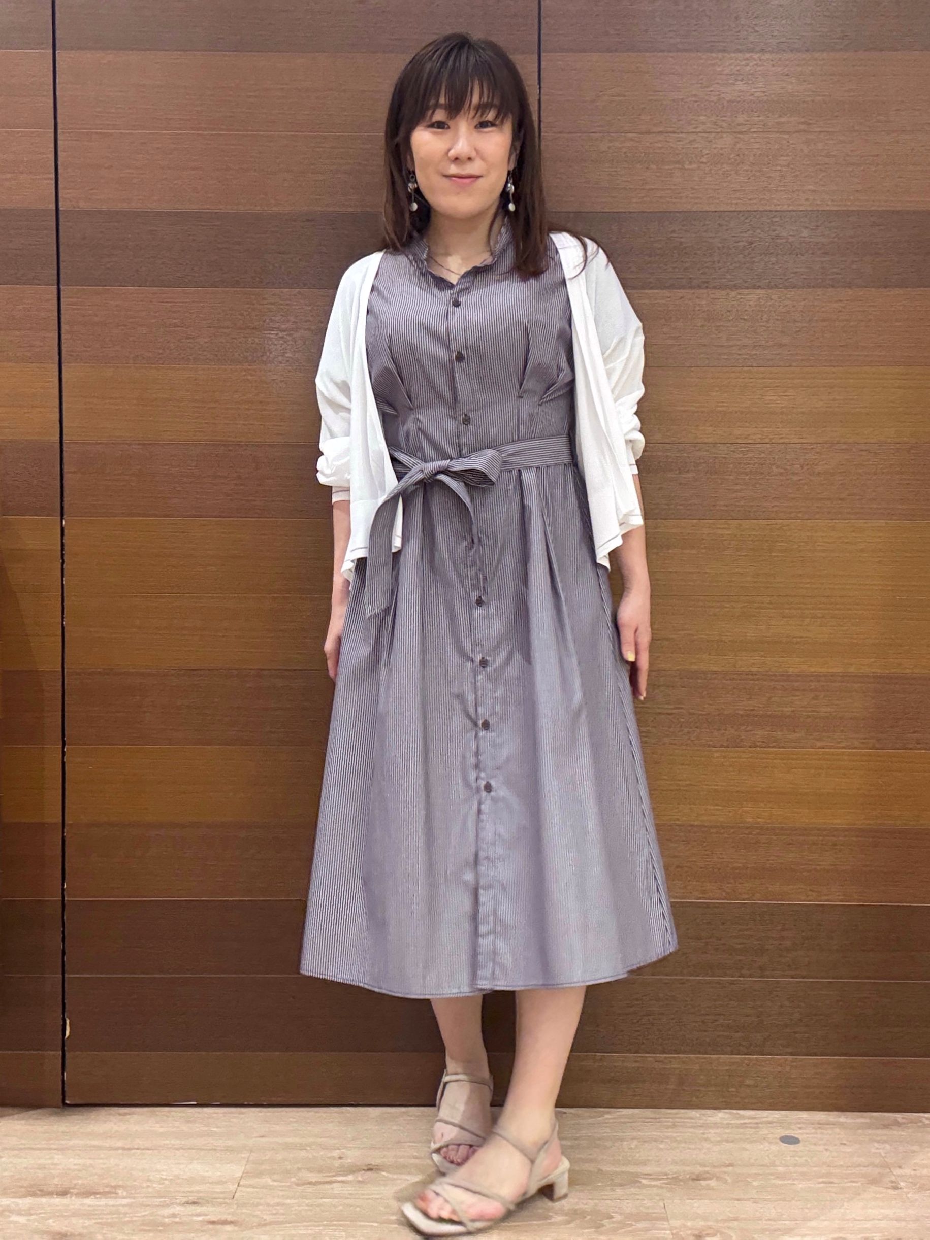 maichiさんの「OPAQUE.CLIP｜【接触冷感】シアーショートトッパーカーディガン《洗濯機OK／抗ピル》」を使ったコーディネート