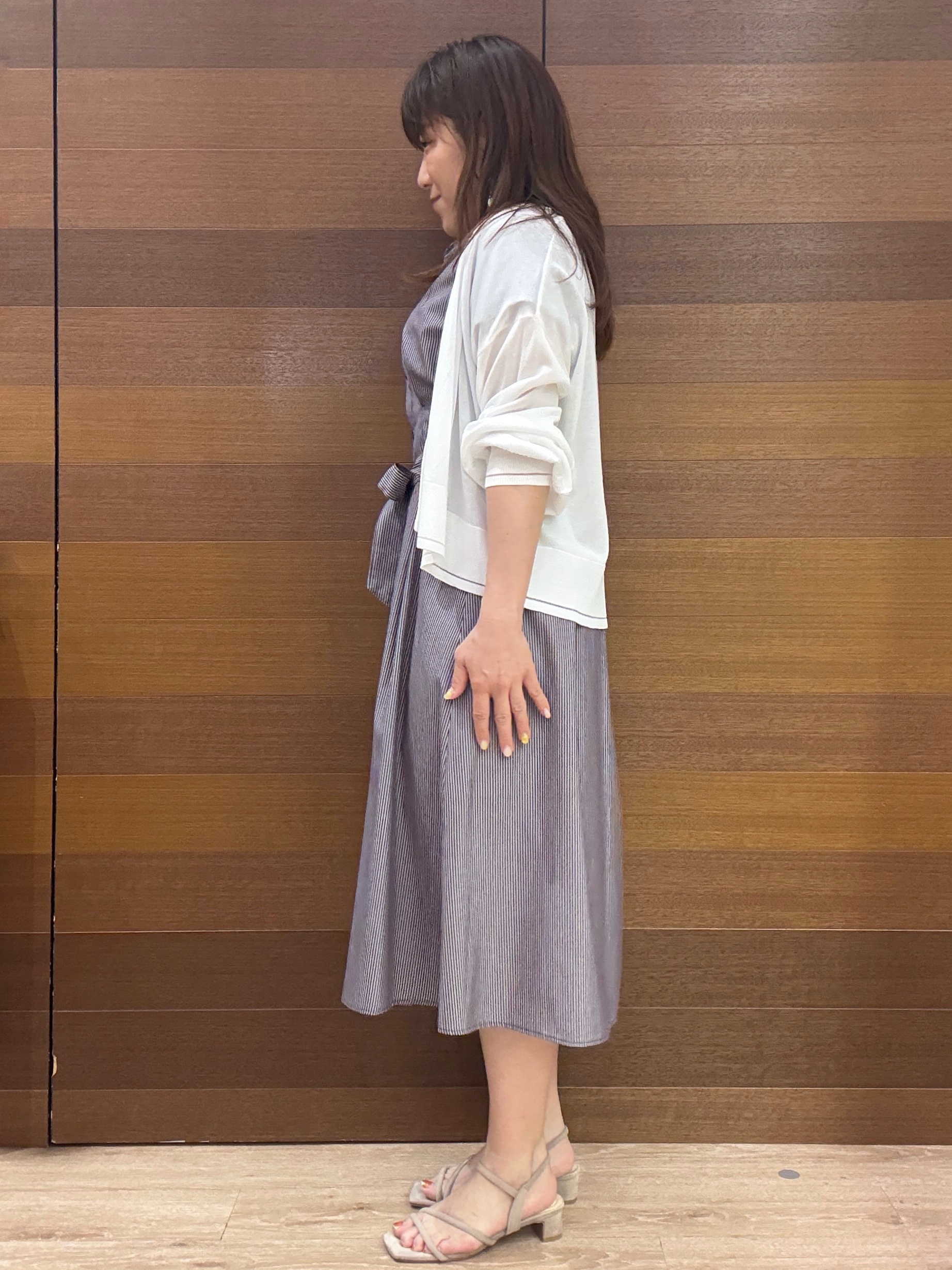 maichiさんの「OPAQUE.CLIP｜【接触冷感】シアーショートトッパーカーディガン《洗濯機OK／抗ピル》」を使ったコーディネート