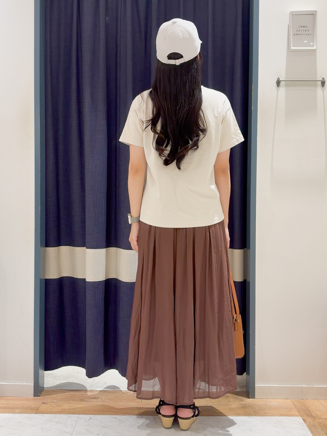 chihaさんの「grove｜【遮熱／吸水速乾／接触冷感／UVカット】ベーシックロゴTシャツ」を使ったコーディネート