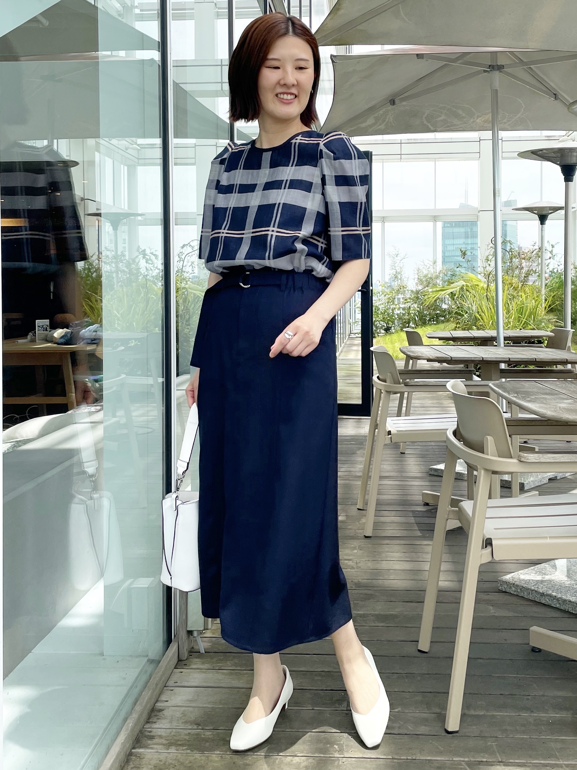 あやたかさんの「Reflect｜【セットアップ／手洗い可】チェック柄パフスリーブブラウス」を使ったコーディネート