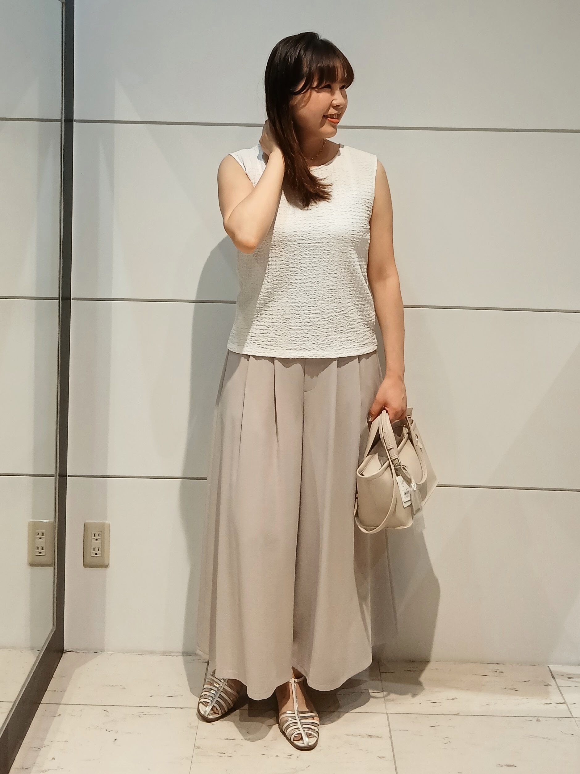 なみきさんの「UNTITLED｜【アンサンブル可】ポコポコノースリトップス」を使ったコーディネート