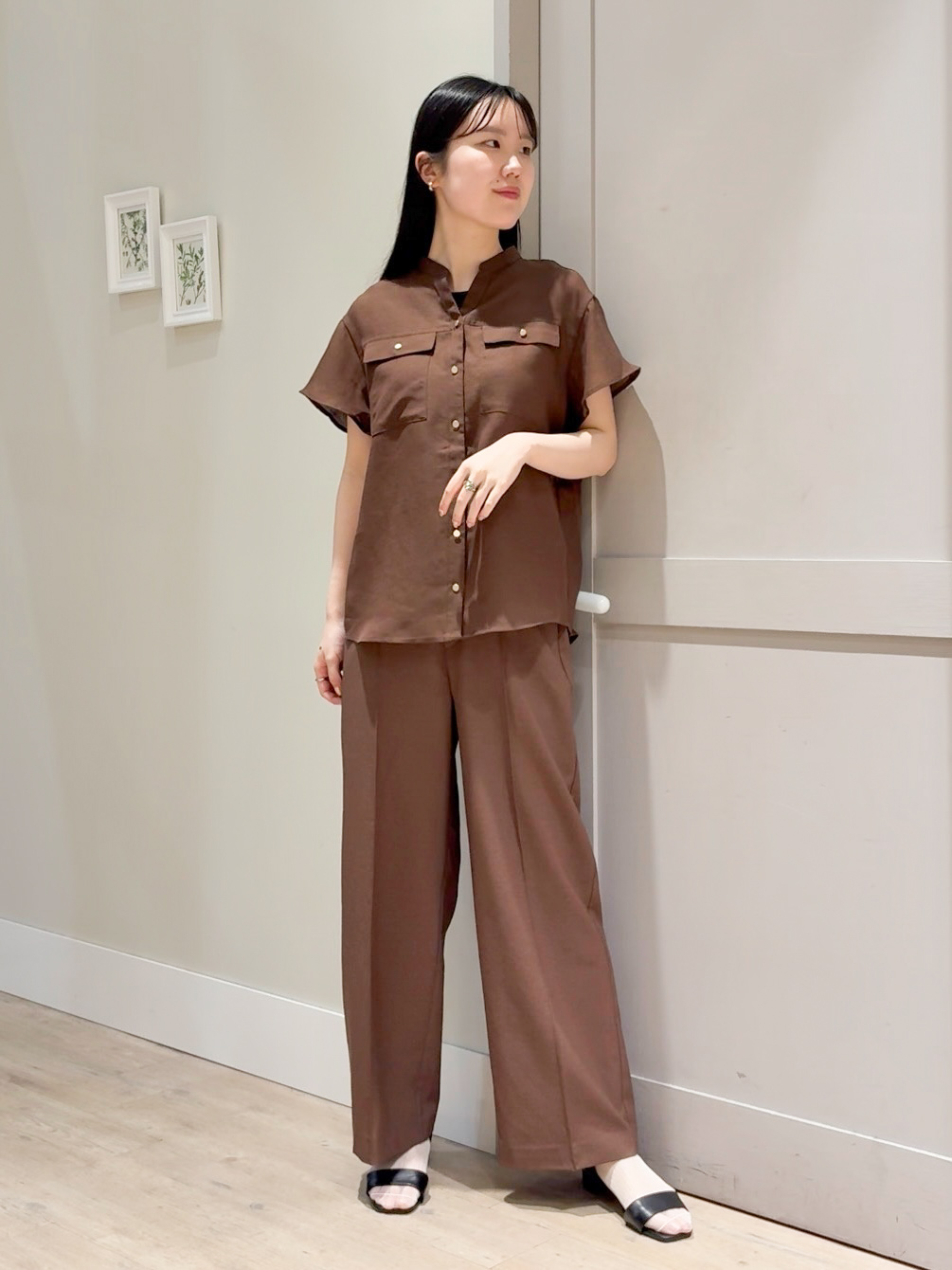 Mayuさんの「grove｜【洗濯機OK・ひんやり/SETUP可】シワになりにくい、フレアスリーブブラウス」を使ったコーディネート
