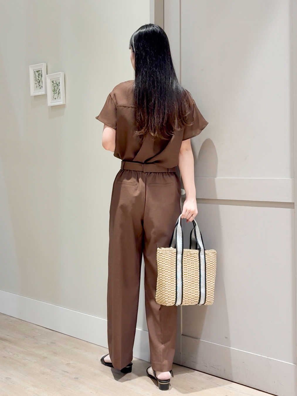 Mayuさんの「grove｜【洗濯機OK・ひんやり/SETUP可】シワになりにくい、フレアスリーブブラウス」を使ったコーディネート