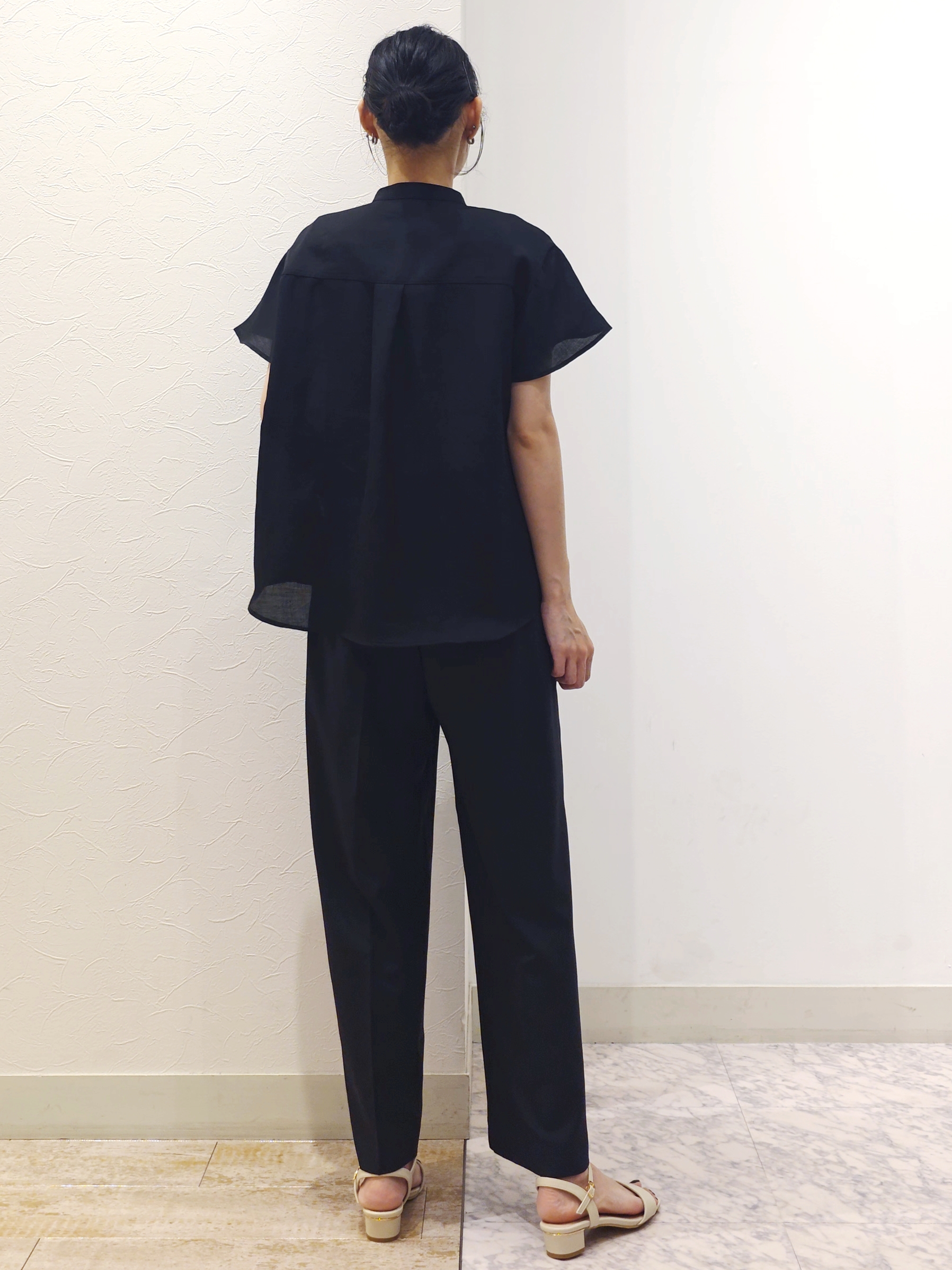 ケイさんの「grove｜【洗濯機OK・ひんやり/SETUP可】シワになりにくい、フレアスリーブブラウス」を使ったコーディネート